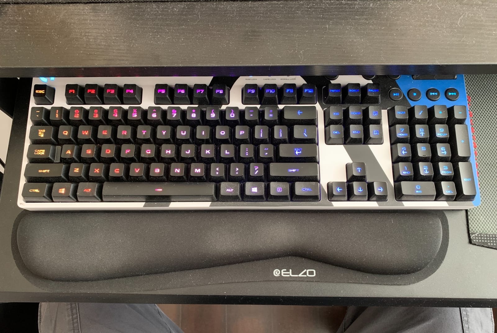 ELZO Keyboard Wrist Rest Pad Support with 65D High-Density Thicken Memory Foam Padding, Ergonomic Design Computer Rest Pad Desk Wrist Mat, Non-Slip Rubber Base Office Laptop customer photo 1
