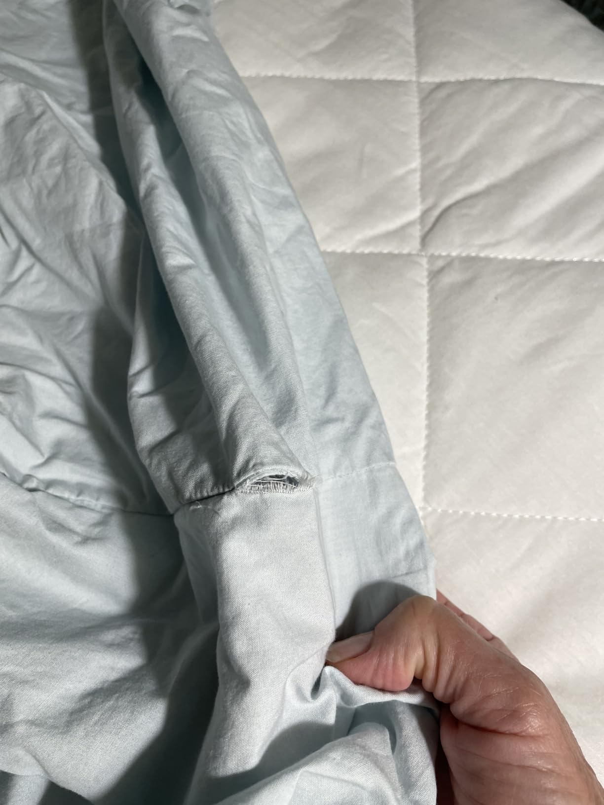 Linen Home 100% Cotton Percale Sheets Queen Size 4 Pc Cooling Set - White customer photo 1