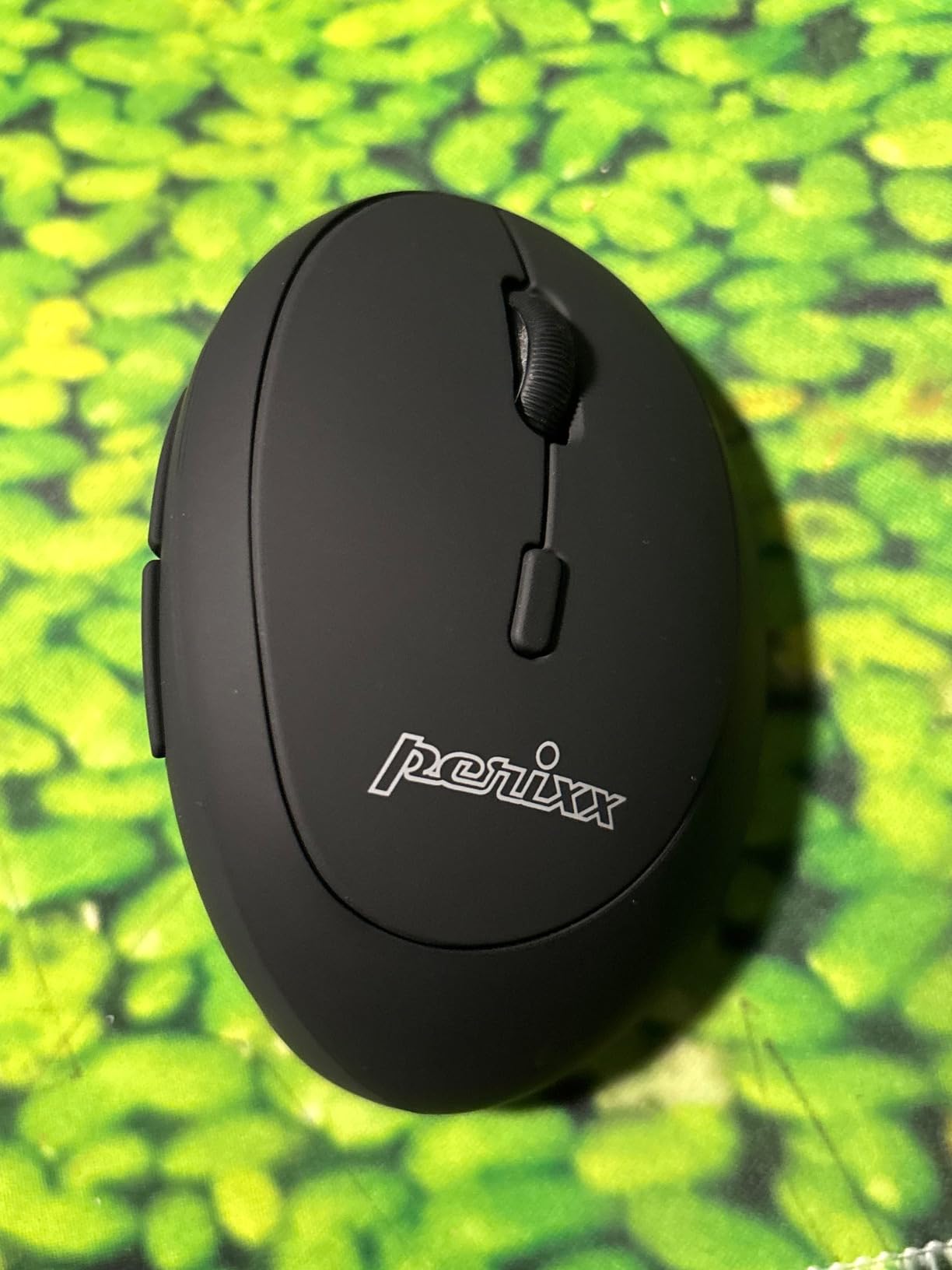 Perixx PERIMICE-719 Right-Handed Wireless Mini Vertical Mouse, 3 Level DPI customer photo 1
