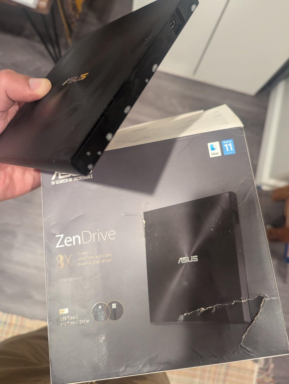 ASUS ZenDrive Black 13mm External 8X DVD/Burner Drive +/-RW with M-Disc Support, Compatible with Both Mac & Windows and Nero BackItUp for Android Devices (USB 2.0 & Type-C Cables Included) customer photo 1