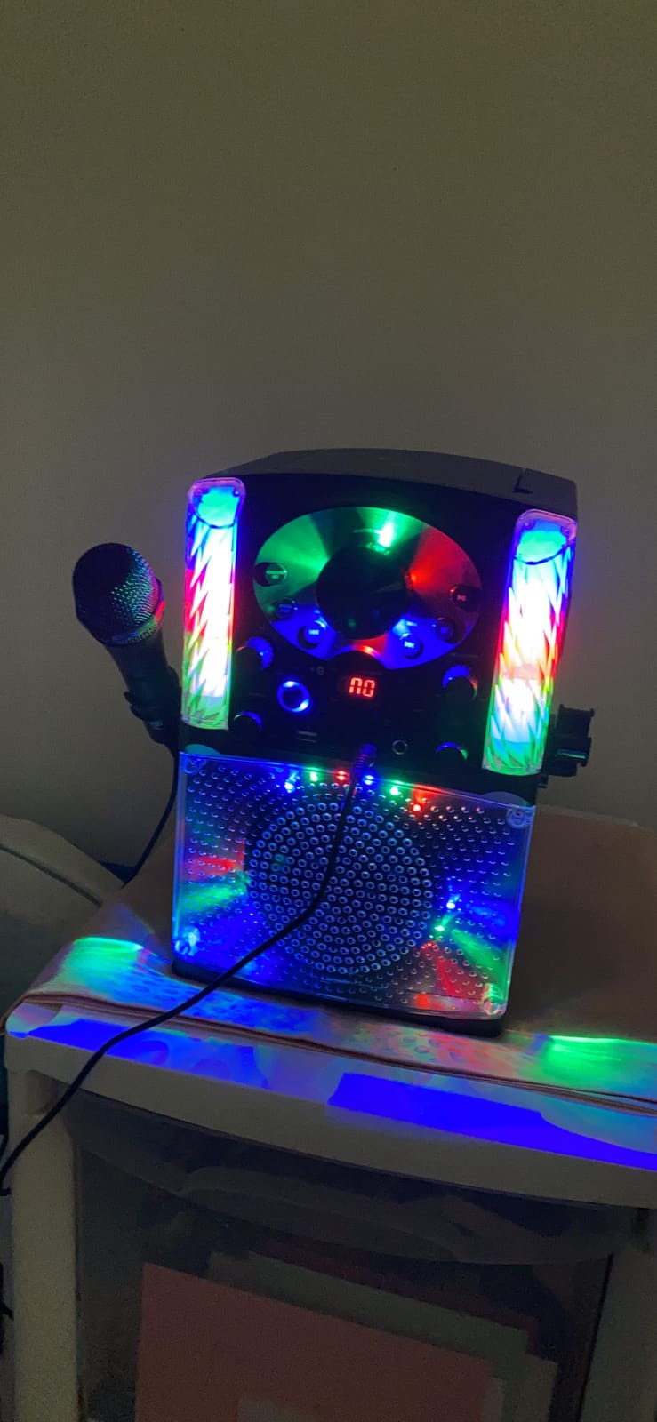 Singing Machine SML625BTBKD Karaoke Machine, Portable Bluetooth CD+G Karaoke System, Black customer photo 1