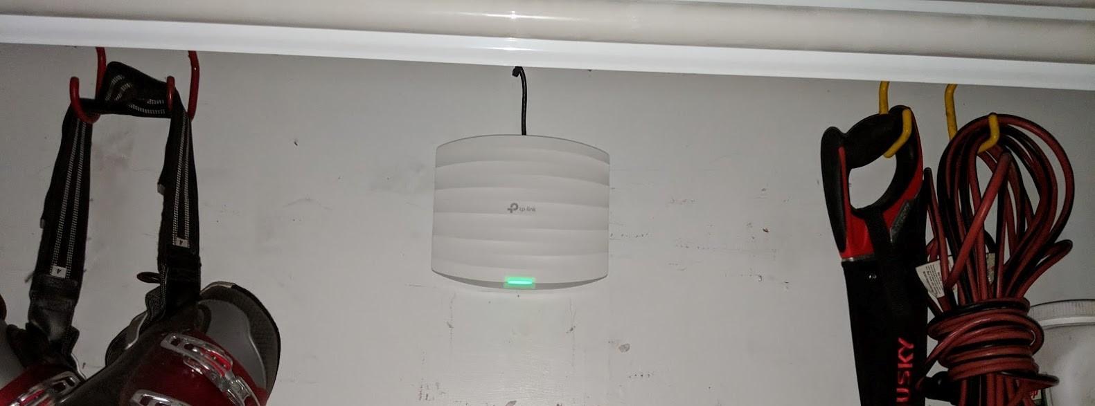 Omada AC1350 Wireless Access Point, w/PoE Injector, 5yr Warranty(EAP225) customer photo 1