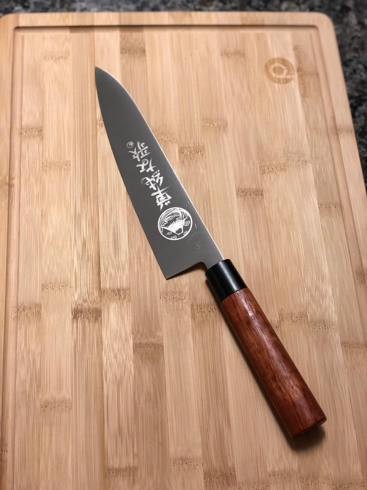 Traditional Japanese Professional Gyuto Kitchen Chefs Knife – Premium 8-inch High Carbon Stainless Steel Gyuto Sushi Knife with High Corrosion Resistance in a Single Bevel Chisel Edge Grind customer photo 1