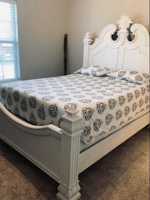 COOL GEL Chill Memory Foam 14-Inch Mattress with 2 Pillows, CertiPUR-US Certified, Mattress in a Box, Queen, White customer photo 2