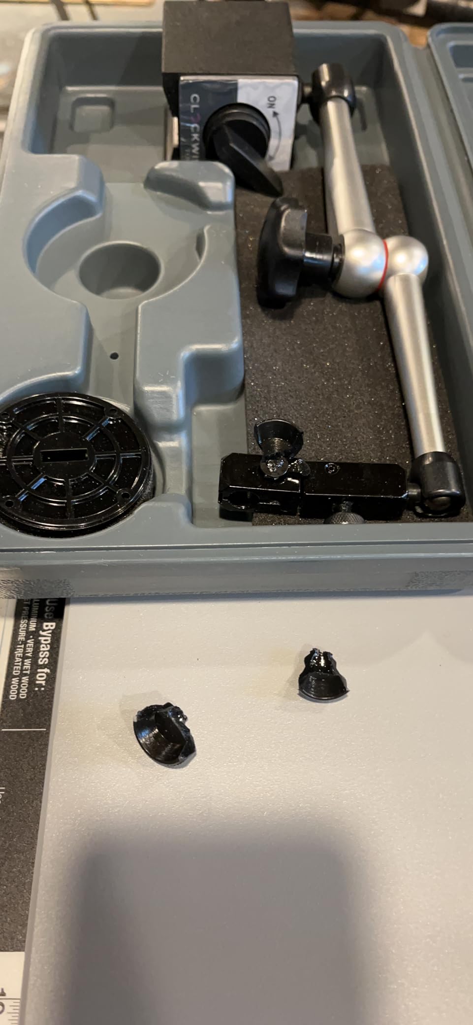 Clockwise Tools Dial Indicator with Magnetic Base Holder Stand, DIMR-0105 0-1 inch customer photo 1