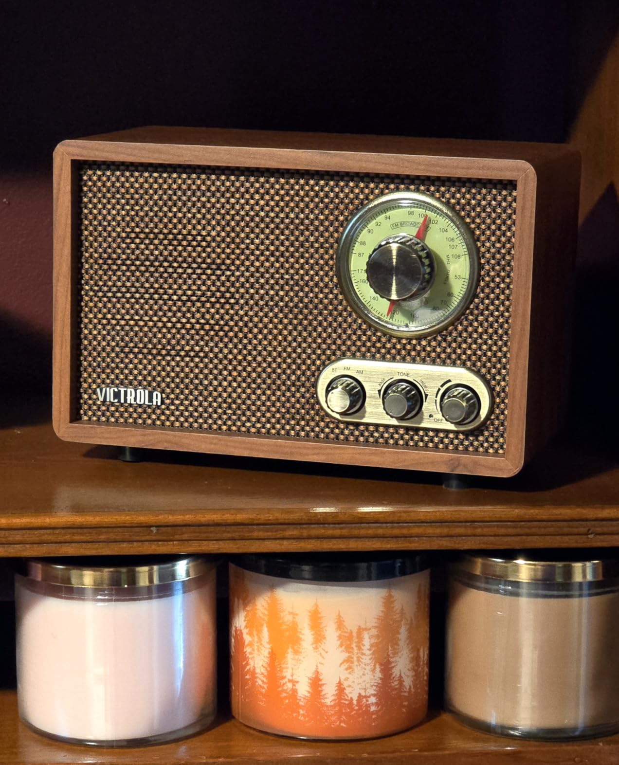 Victrola Willow - Retro Wood Bluetooth Radio, AM/FM - Walnut customer photo 1