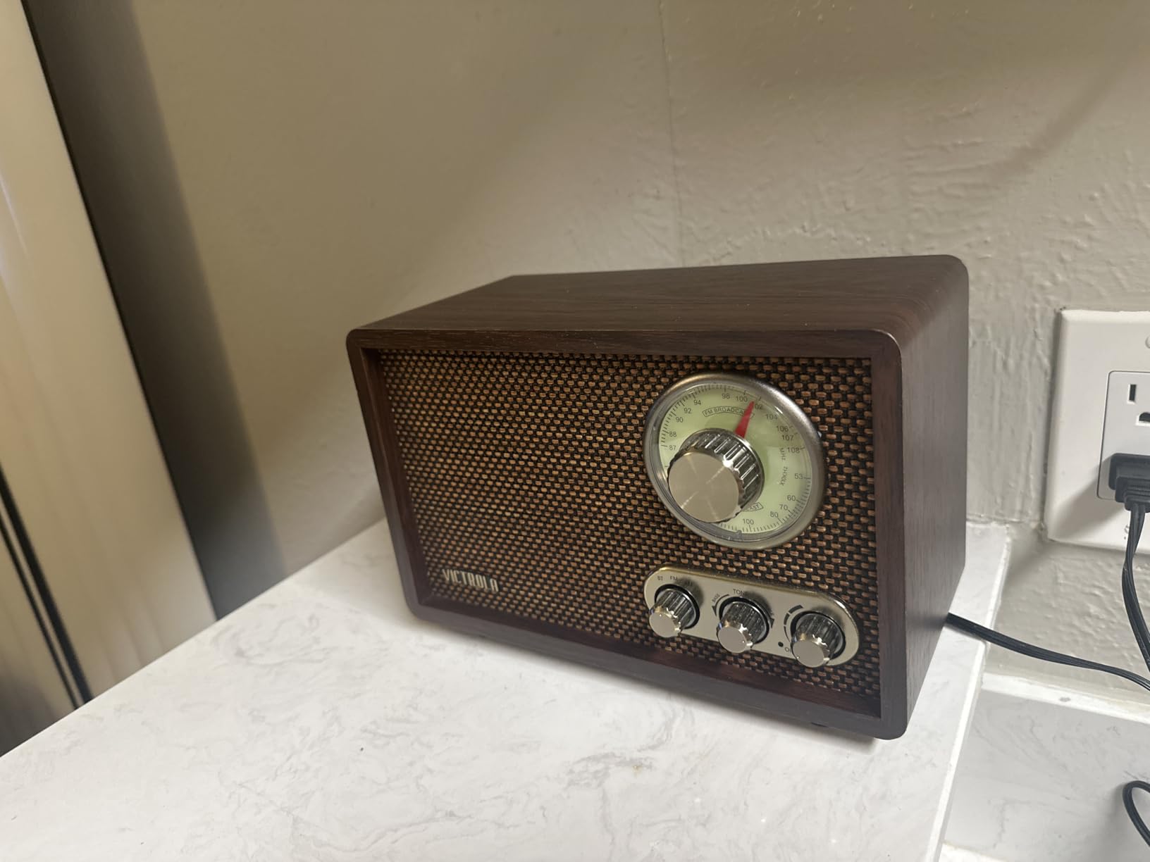 Victrola Willow - Retro Wood Bluetooth Radio, AM/FM - Walnut customer photo 2