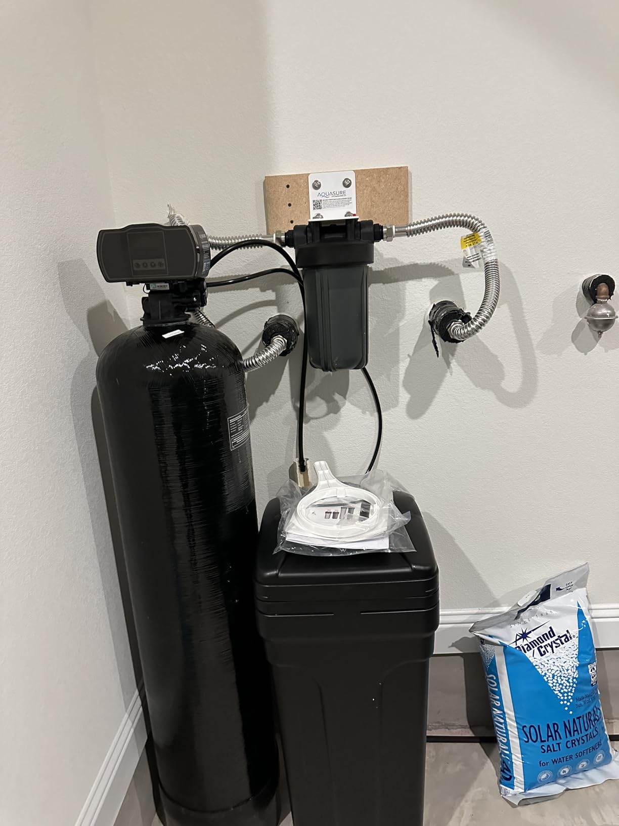 Aquasure 32,000 Grains Whole House Water Filter Bundle with Automatic Digital Metered Control Softener and 75 GPD RO Reverse Osmosis Drinking System | Removes Hardness | Ideal for 1-3 bathrooms customer photo 2