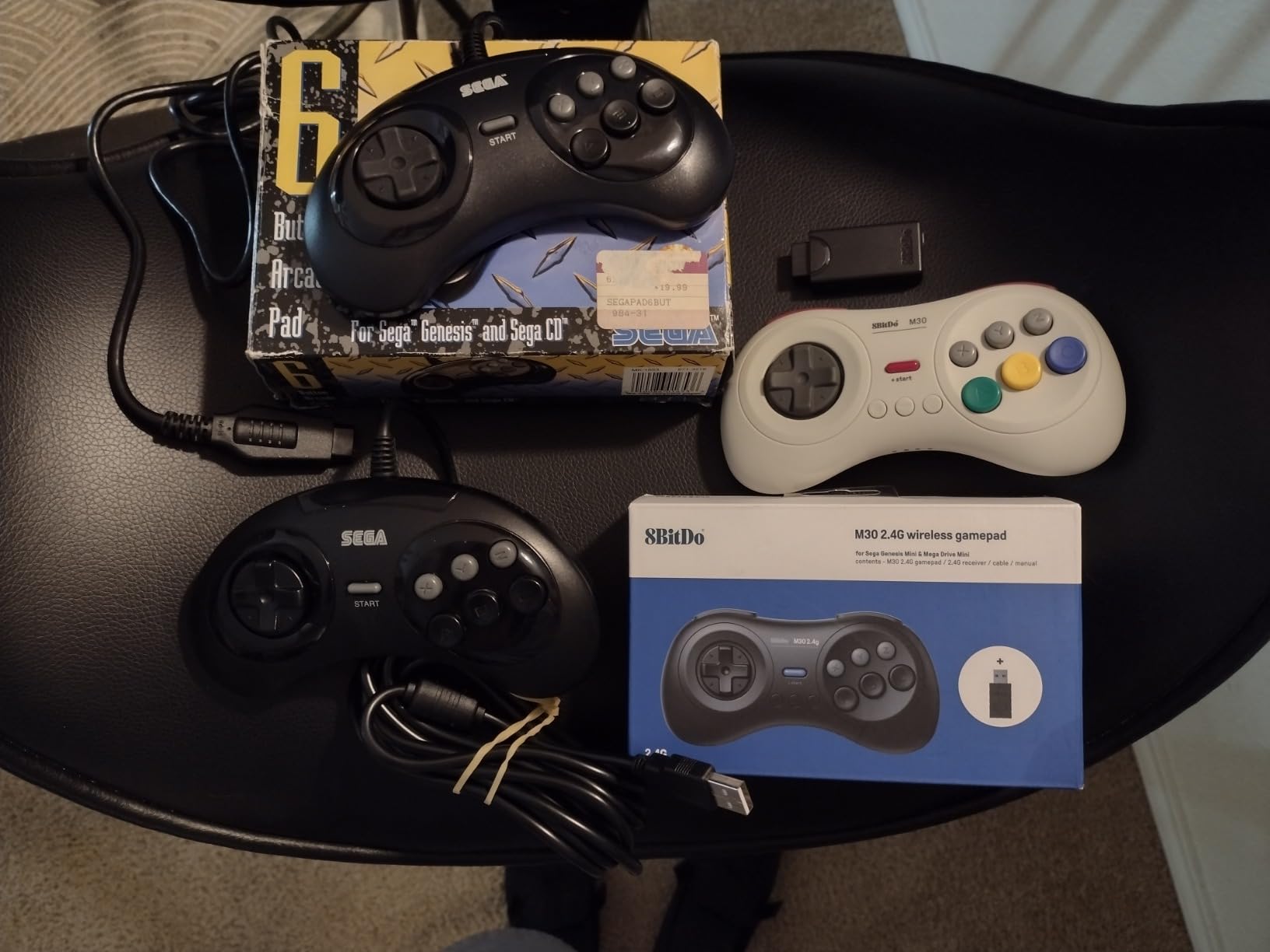 8Bitdo M30 Bluetooth Controller for Switch, Windows and Android, 6-Button Layout for SEGA’s Classic Games (Black) customer photo 2