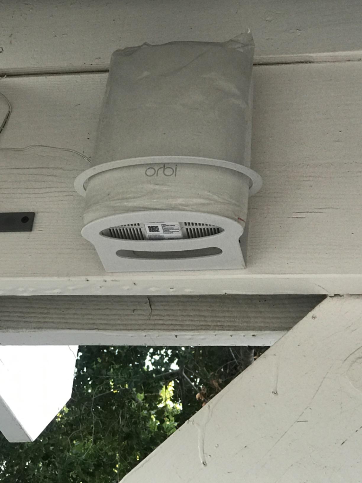 Netgear RBK53S-100NAS Orbi AC3000 Whole Home Tri-band WiFi System customer photo 2