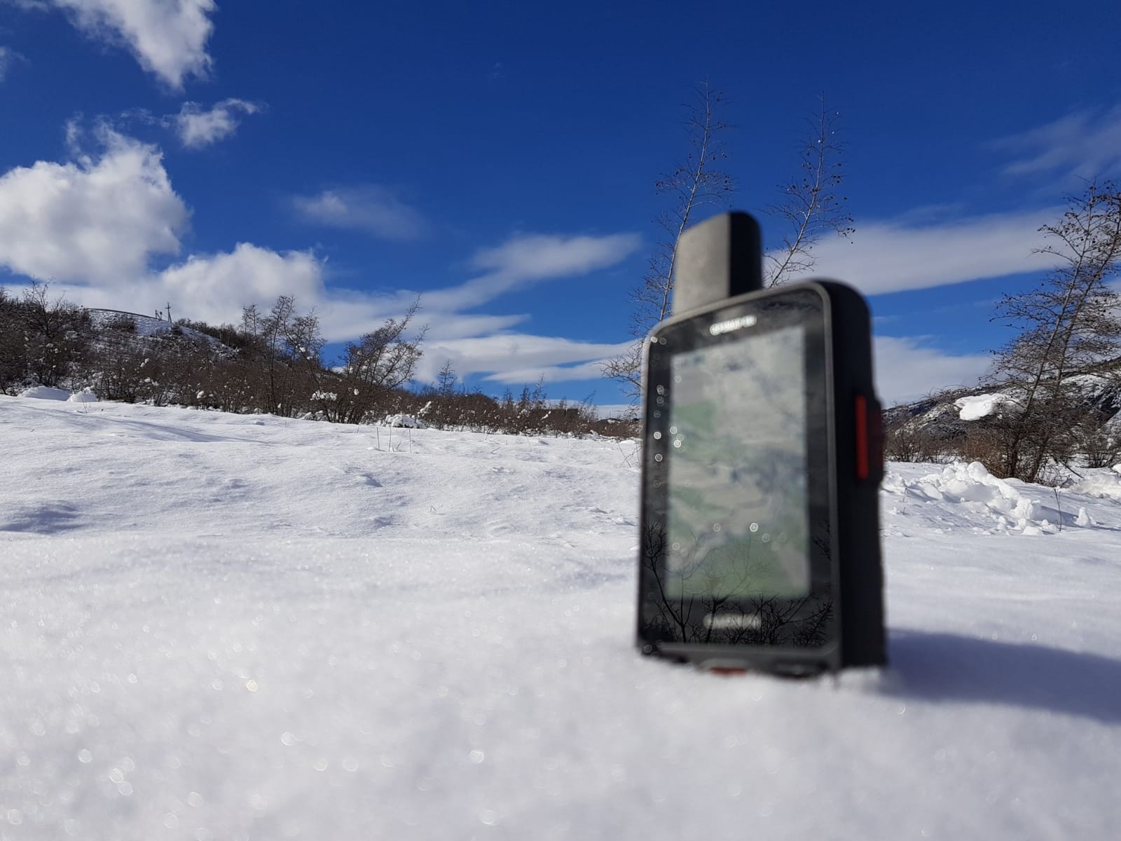 Garmin GPSMAP 66i, GPS Handheld and Satellite Communicator, Featuring TopoActive Mapping and inReach Technology customer photo 2