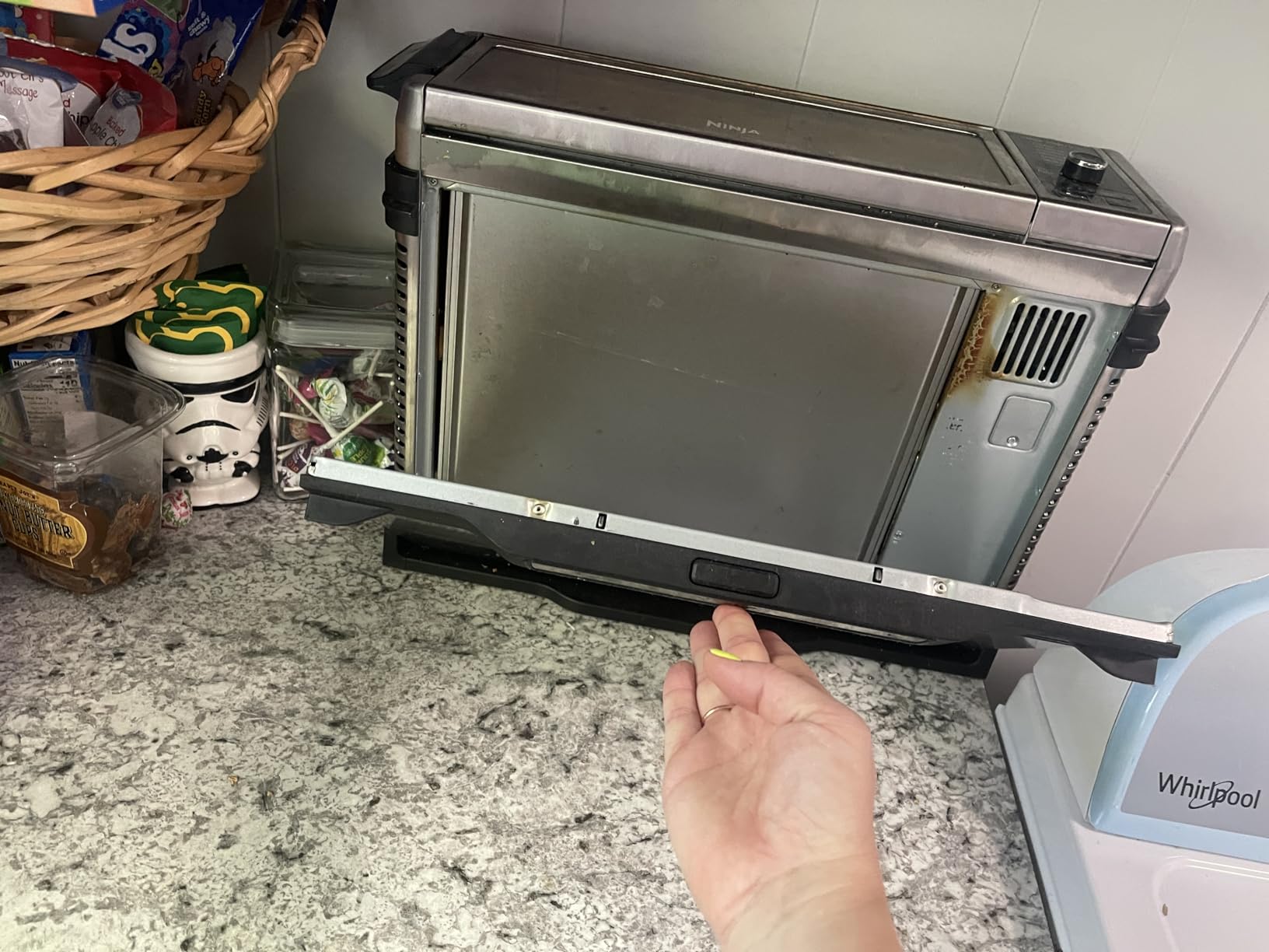Ninja Digital Air Fry Countertop Oven, 8-in-1, XL, Silver, SP101 customer photo 1