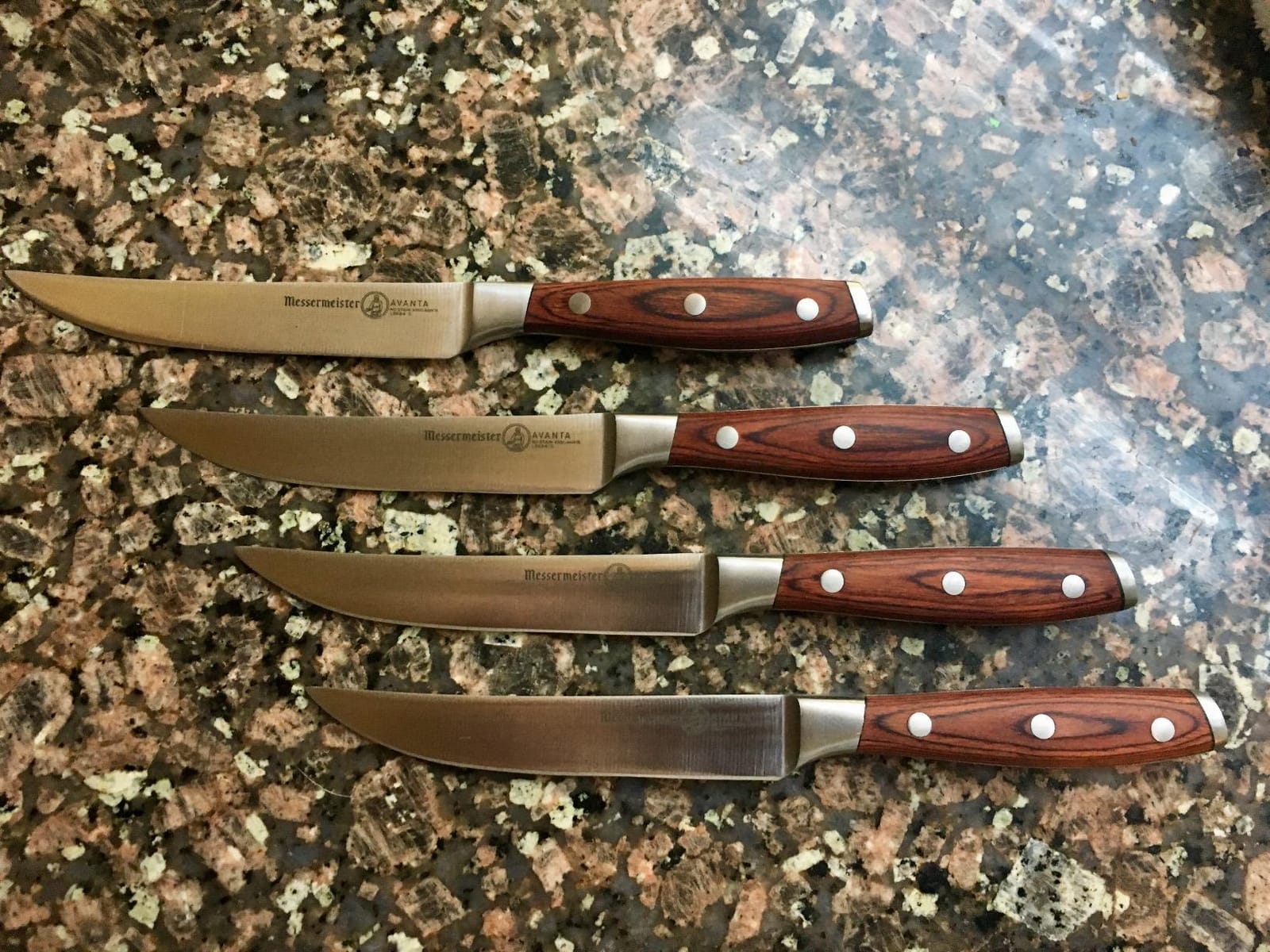 Messermeister Avanta Forged 5” Fine Edge Steak Knife Set - Pack of 2 - German X50 Stainless Steel - Rust Resistant & Easy to Maintain - 8 Steak Knives Total customer photo 2
