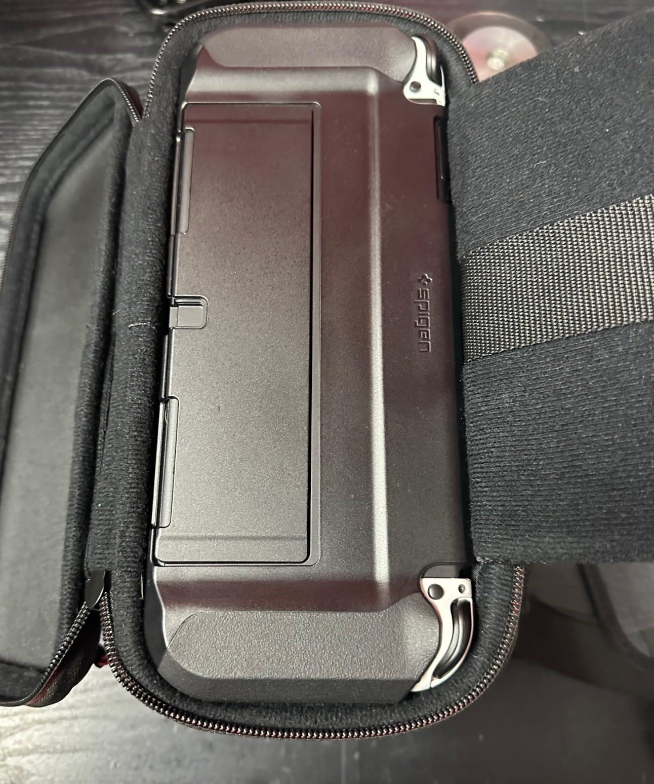 PDP Pull-N-Go 2-in-1 Travel Case & Accessory Storage for Nintendo Switch customer photo 1