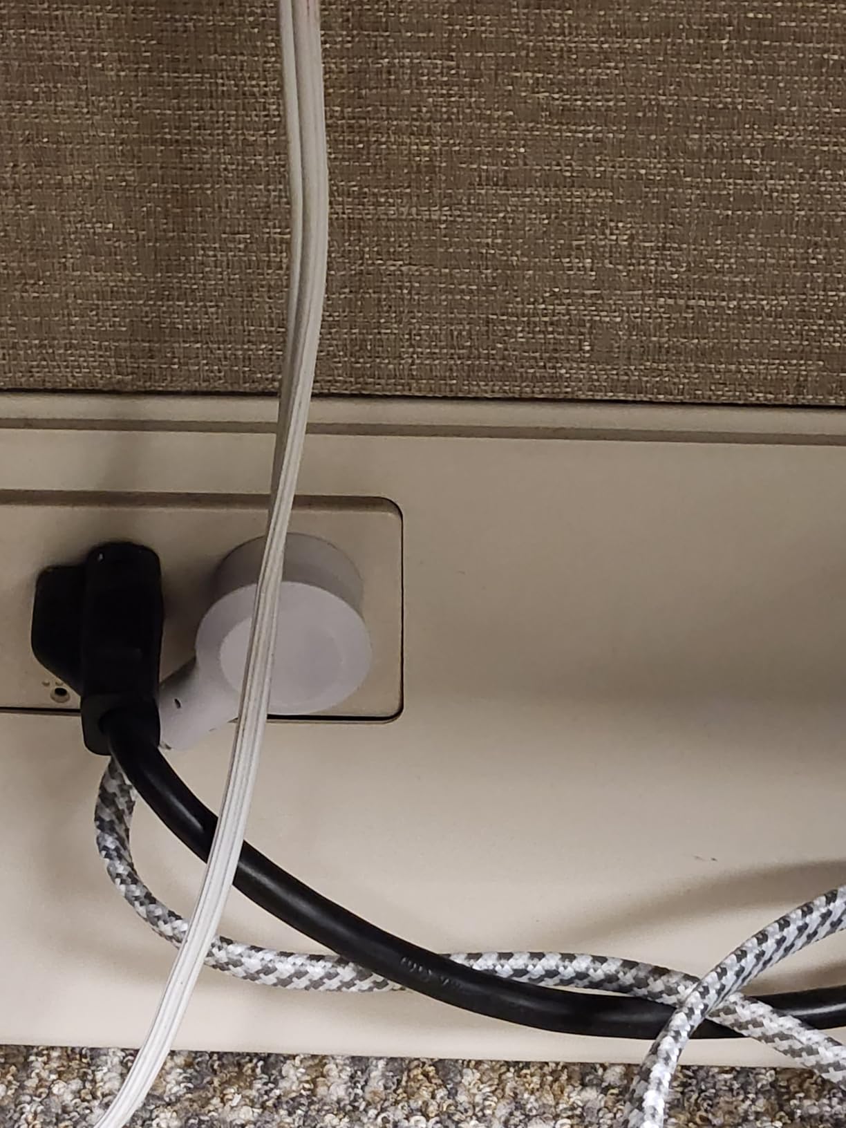 Travel Essentials, Power Strip with USB, Compact Flat Plug Extension Cord | 5FT with 3 Outlets 4 USB Ports, Non Surge Cruise Must Haves, Cruise Ship Essentials, Dorm Room, Apartment Essentials customer photo 1