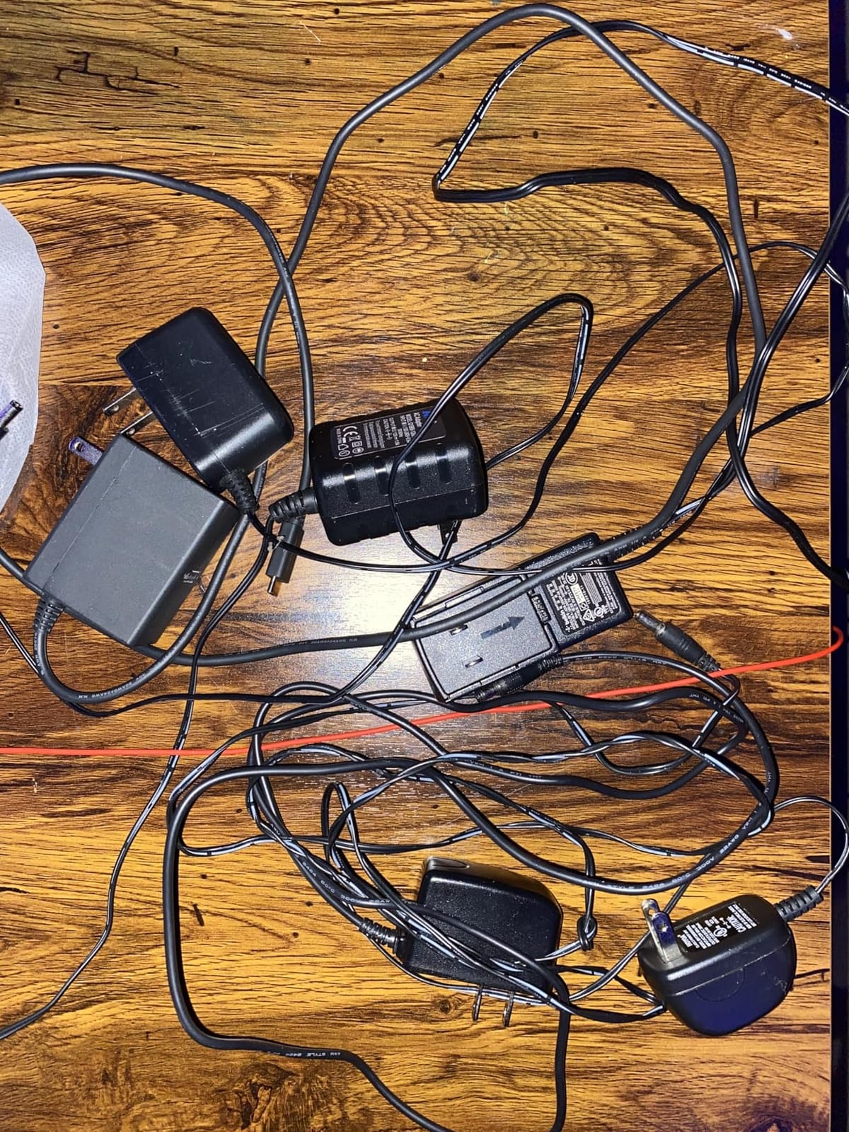 Donner Triple Looper Guitar Pedal, 3 Loops 90 mins Looping Time Loop Pedal with Screen Unlimited Overdubs Undo/Redo for Electric Guitar Bass, True Bypass customer photo 1
