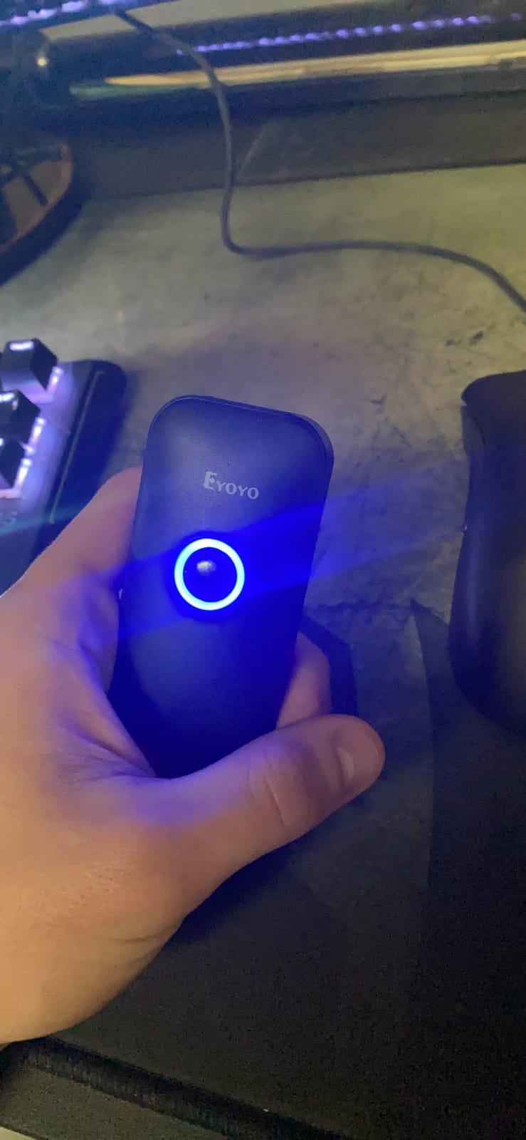 Eyoyo Mini 1D Bluetooth Barcode Scanner customer photo 1