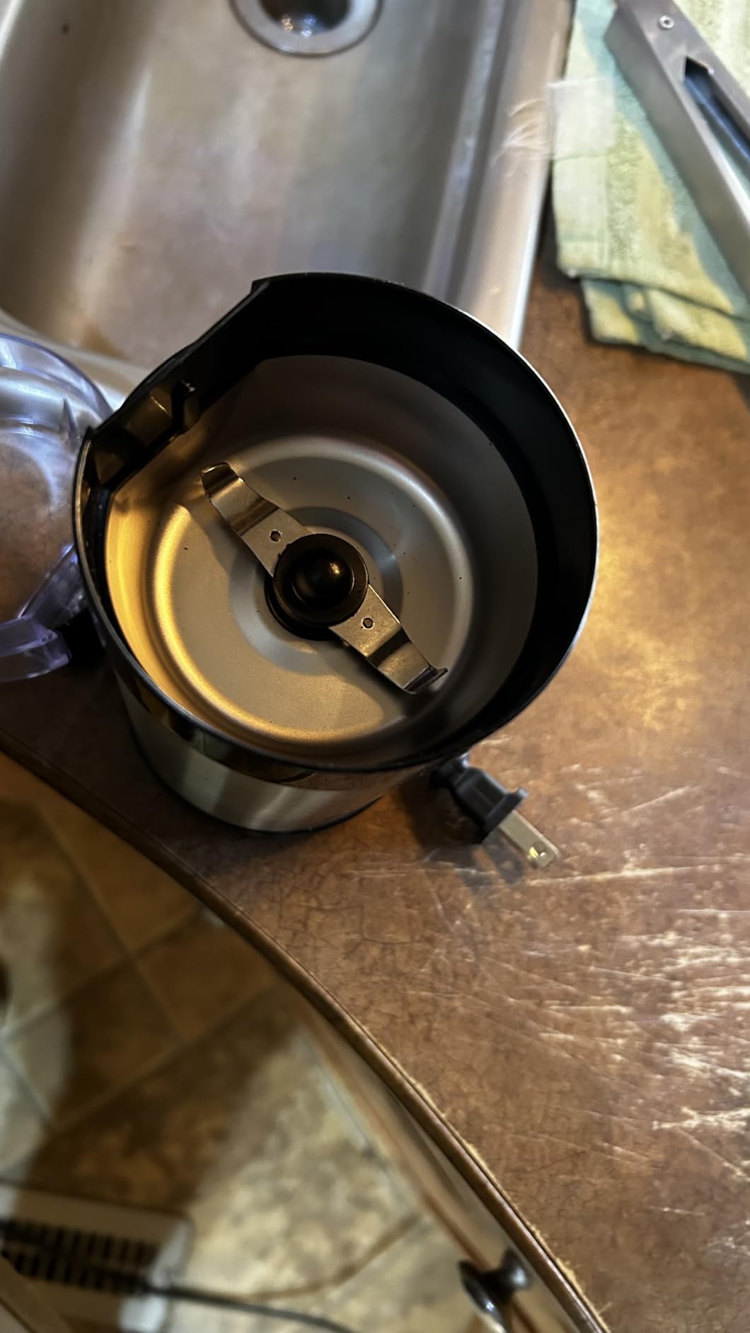 BLACK+DECKER One-Touch Coffee & Spice Grinder with Stainless Steel Blades customer photo 2