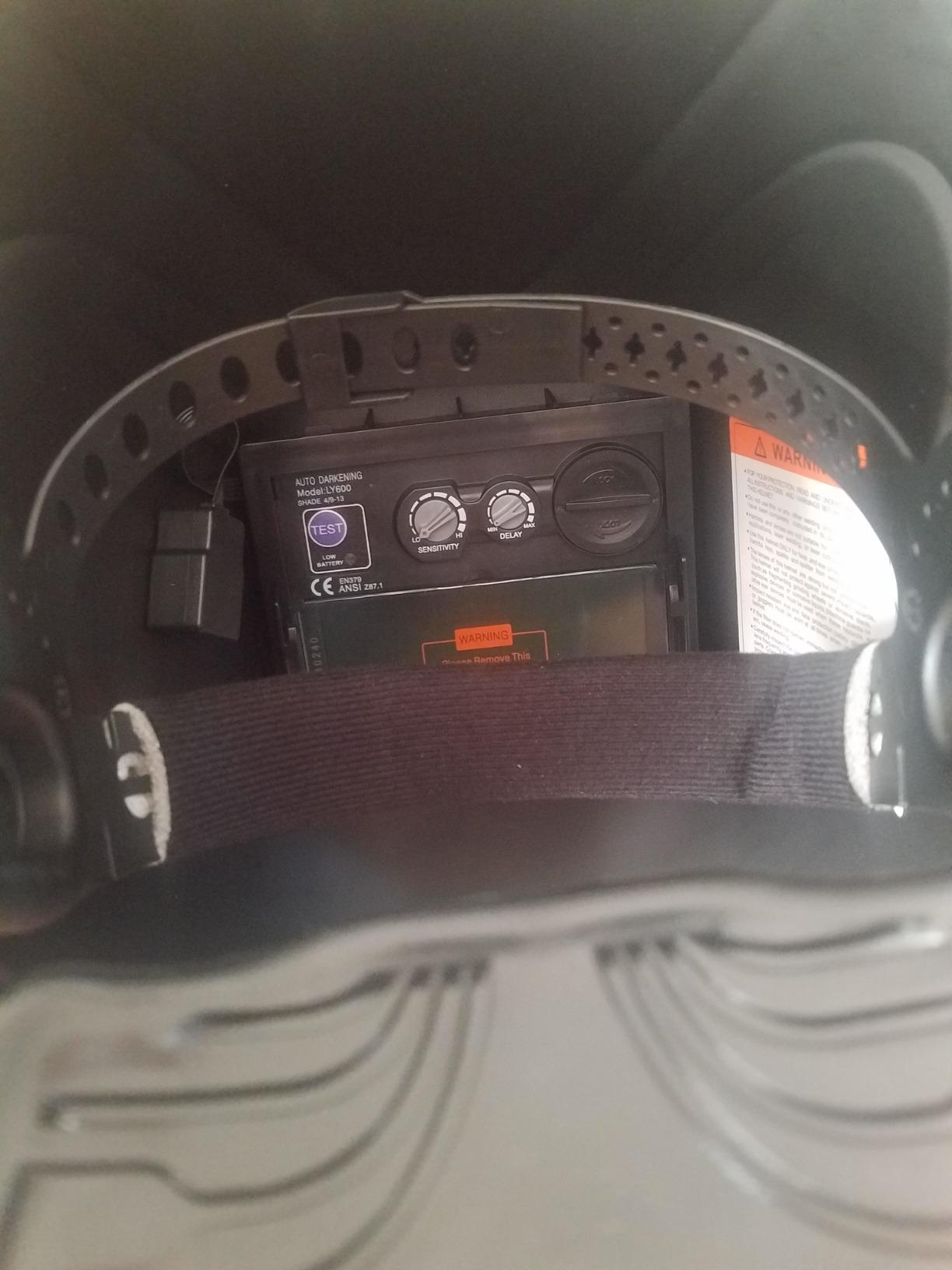 TOOLIOM True Color Auto Darkening Welding Helmet with Large View customer photo 2