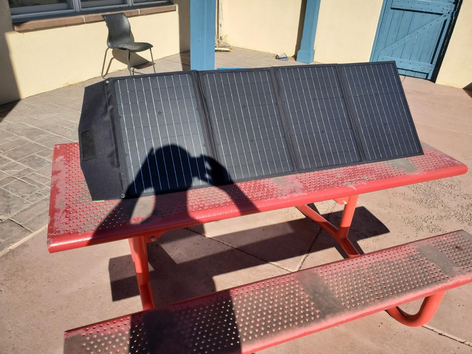 120W Portable Solar Panel for Power Station, 24% High Efficiency ETFE Foldable Solar Panel Charger, QC3.0, Type-C 60W, MC4 Output, IP65 Waterproof, for Outdoor Camping, RV, Emergency Power Supply customer photo 1