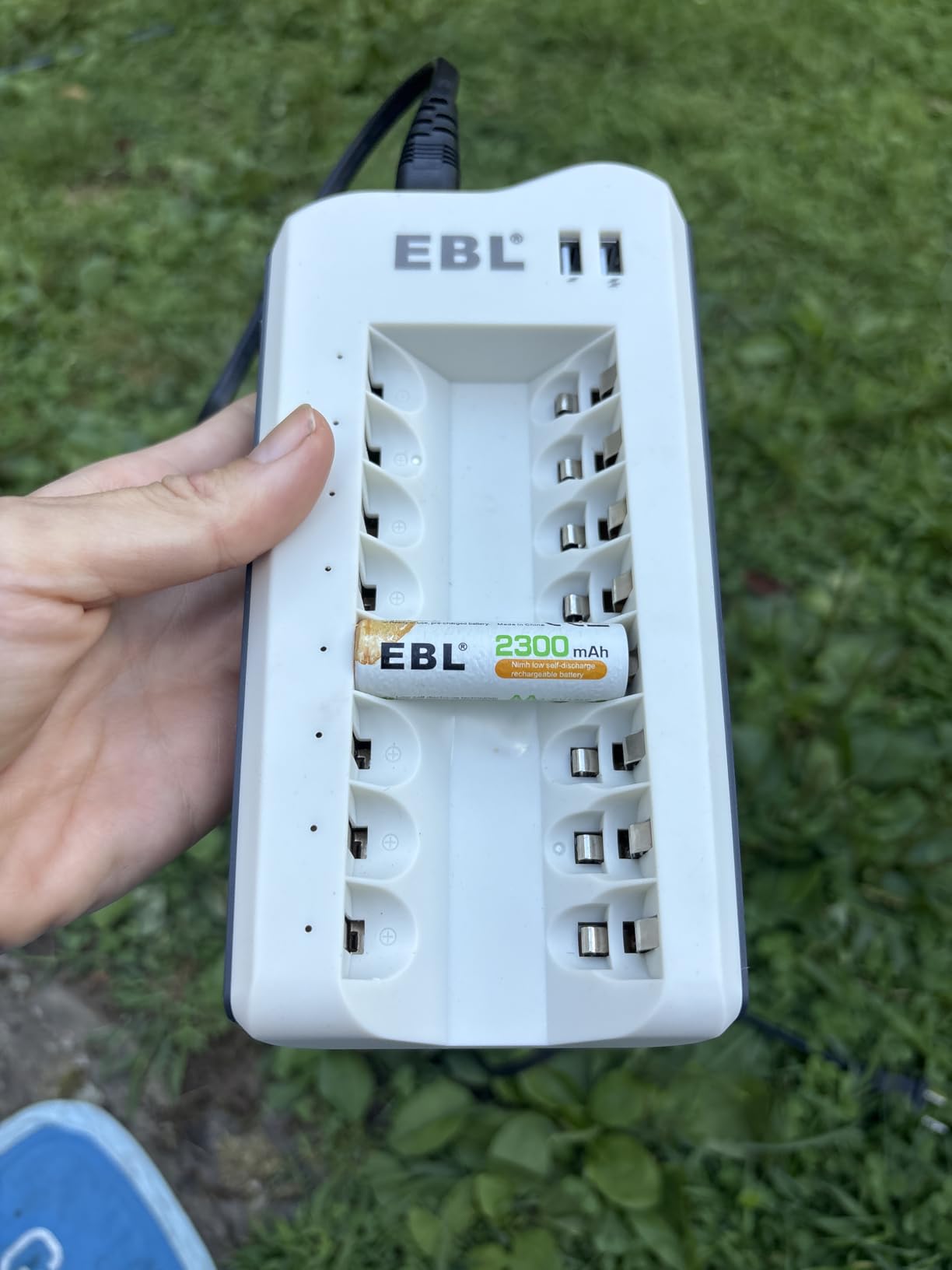 EBL AA AAA Battery Charger, 8 AA 2300mAh & 8 AAA 1100mAh NiMH, 8-Bay with 2 USB Ports customer photo 2
