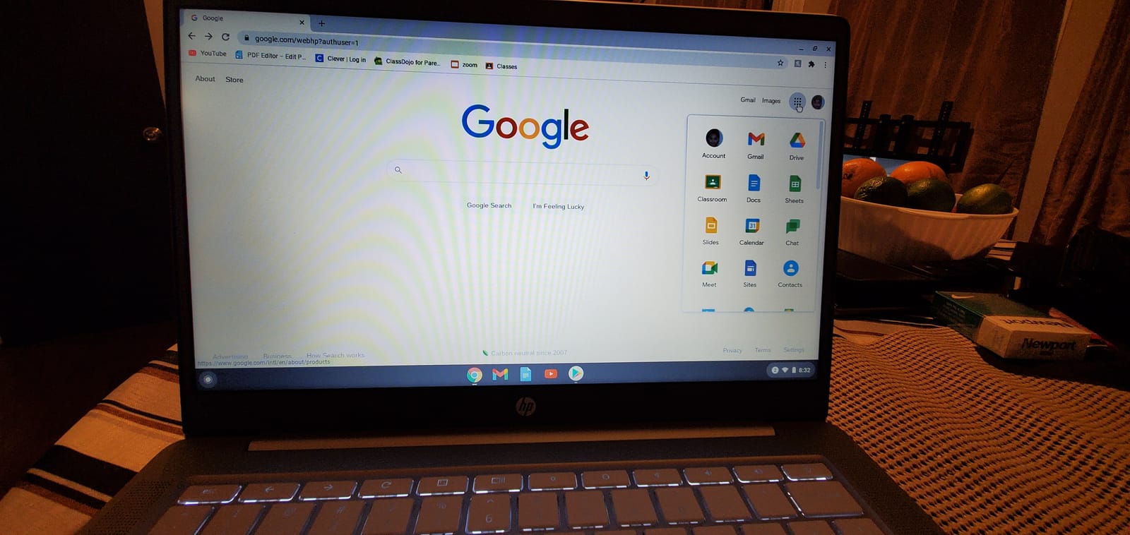 HP Chromebook 14-inch HD Laptop, Intel Celeron N4000, 4 GB RAM, 32 GB eMMC, Chrome (14a-na0020nr, Ceramic White) customer photo 1