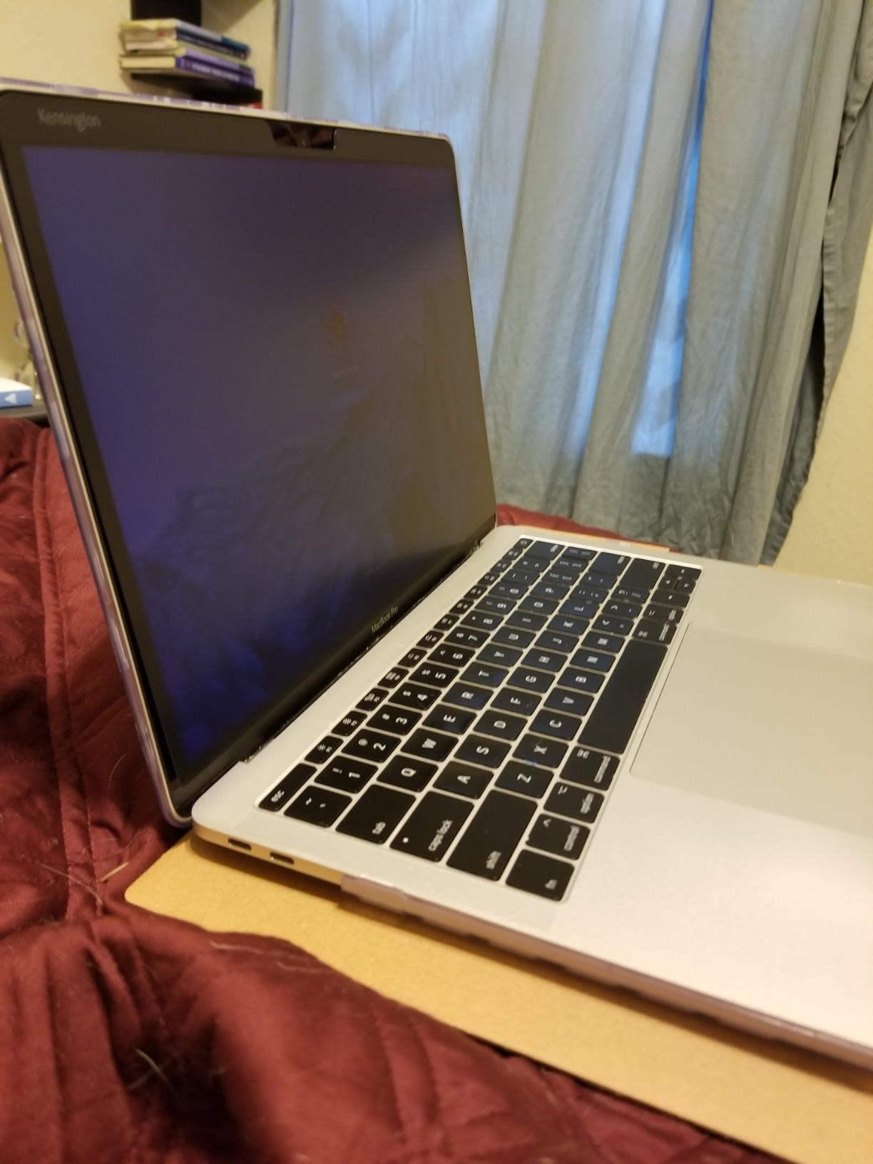 Kensington MagPro™ Magnetic Laptop Privacy Screen 15.6 inch, Removable 16:9 Laptop Privacy Filter Shield, Anti-Glare, Blue Ray Reduction, Compatible with HP/Dell/Acer/Asus/Lenovo (K58353WW) customer photo 2