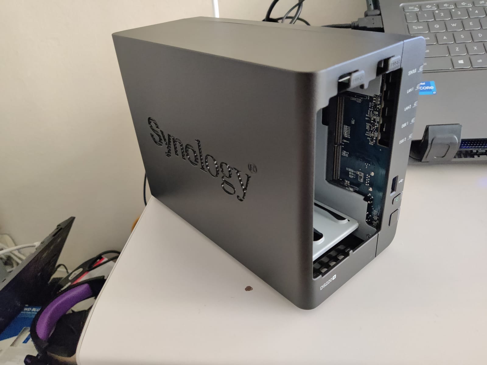 Synology 2 bay NAS DiskStation DS220+ (Diskless),Black customer photo 1