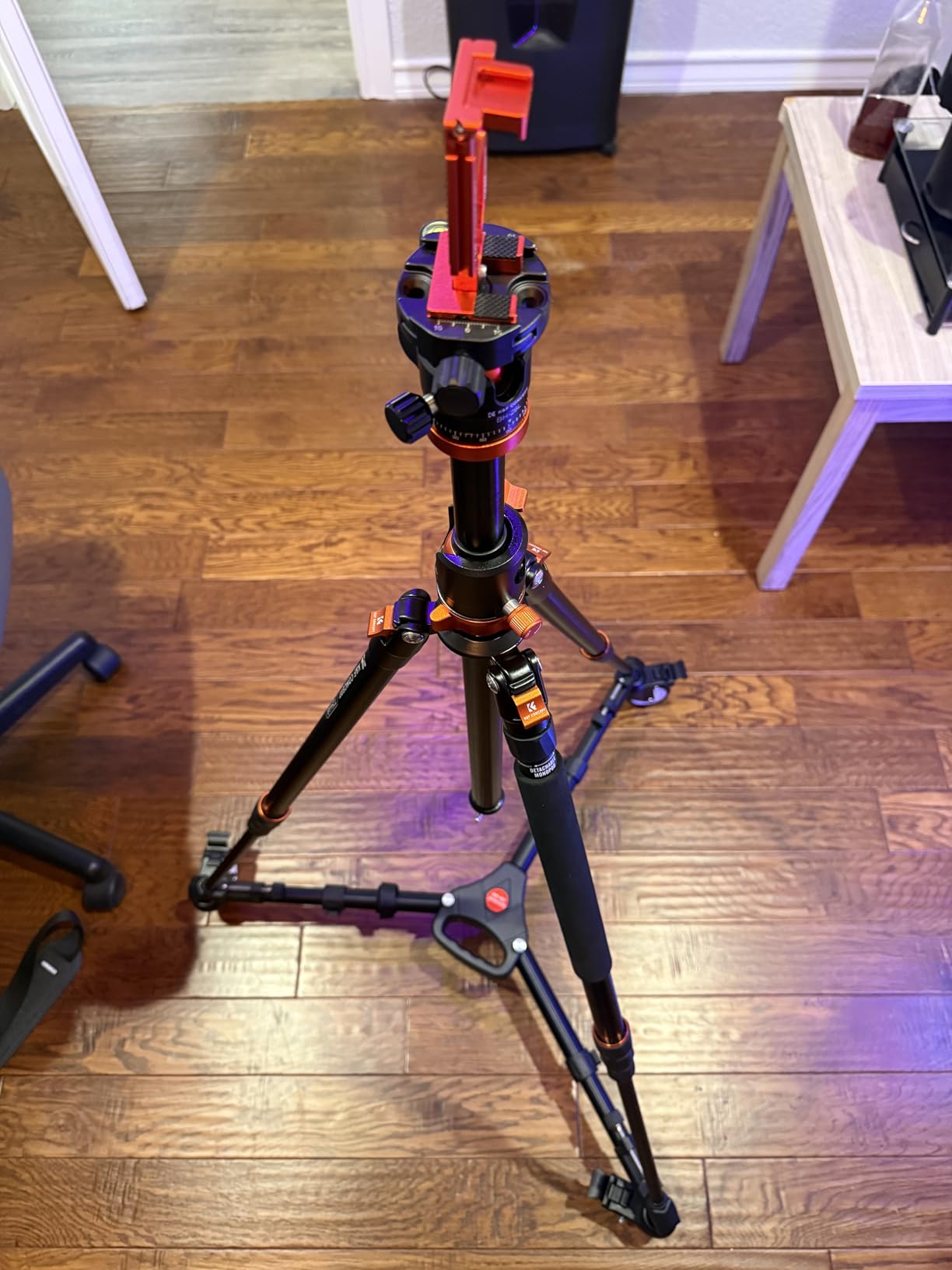 K&F CONCEPT 94 Inch Camera Tripods 4 Section Ultra High Aluminum Professional Detachable Monopod Tripod with 360 Degree Ball Head Quick Release Plate for DSLR SLR Cameras T254A8+BH-28L (SA254T1) customer photo 1