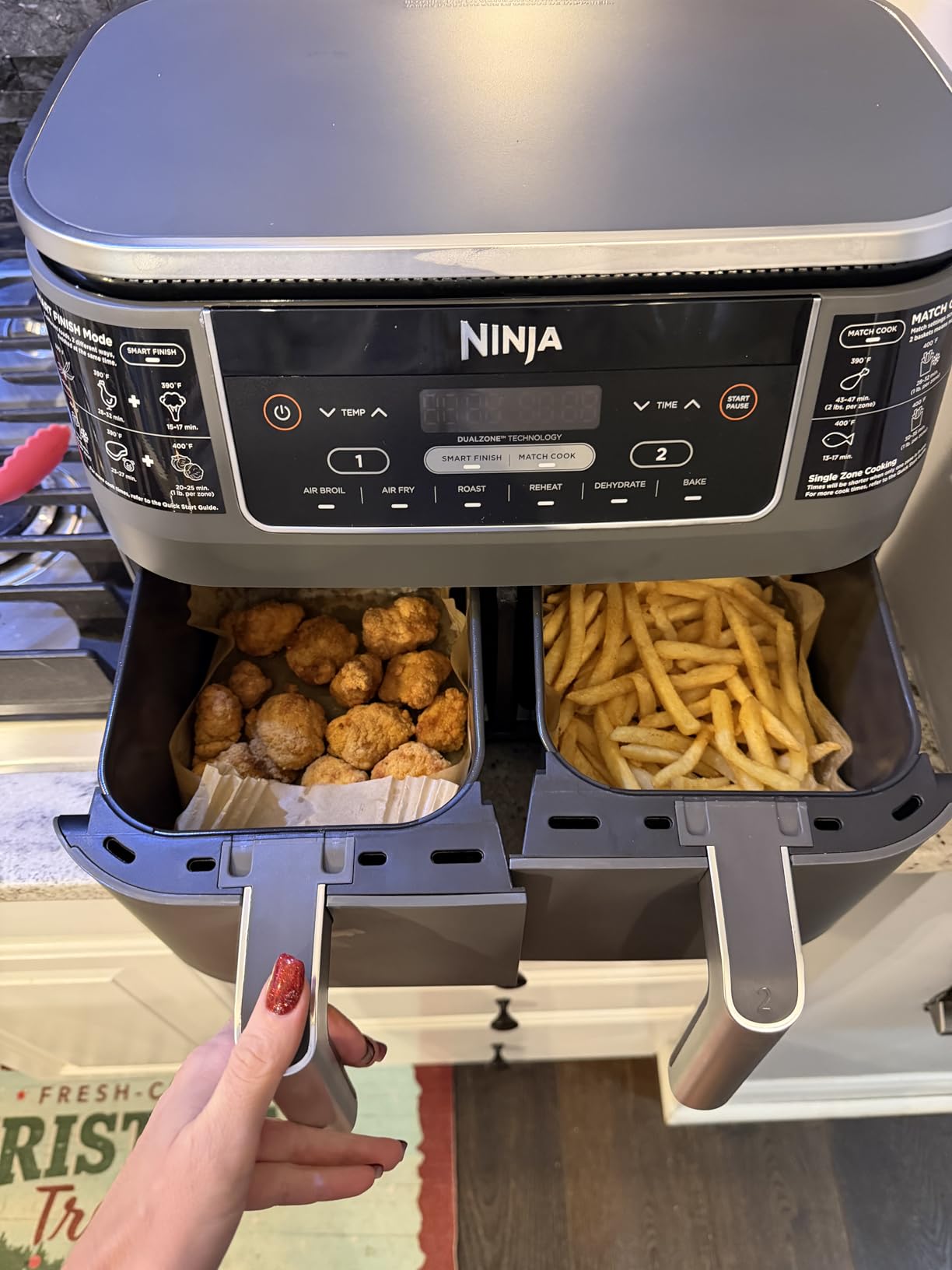 Ninja Foodi Air Fryer, 8 Qt DualZone, 6-in-1, Grey, DZ201 customer photo 2