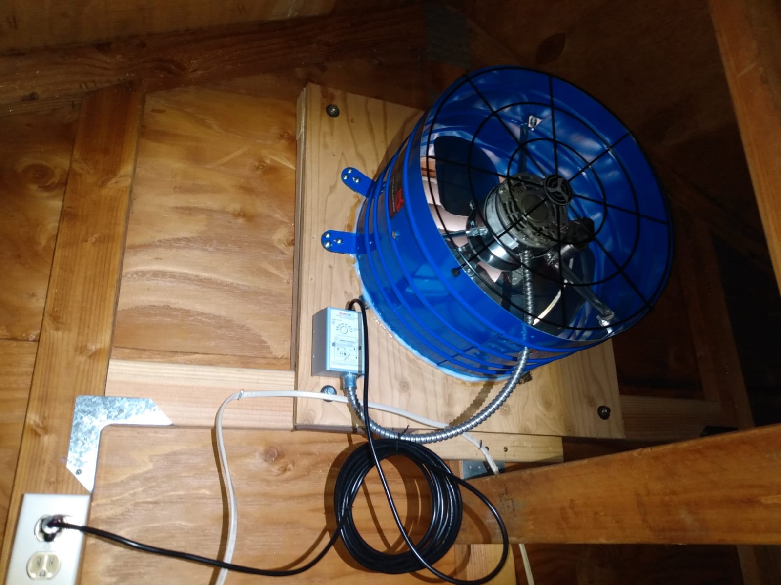 Quietcool AFG PRO-2.0 Attic Fan for Gable Vents - 1945 CFM - Adjustable Thermostat - 20ft Power Cord - Plug-and-play - Two Speed Capable customer photo 2