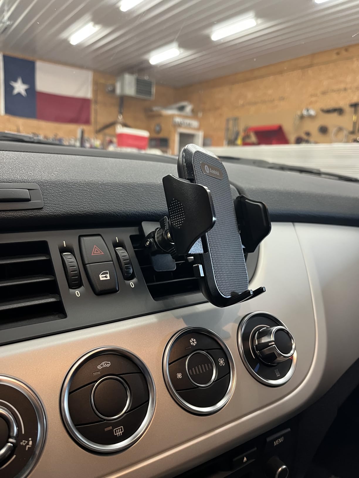 andobil 2026 Upgraded Car Phone Holder Mount for Vent, Military Sturdy Metal Clip Air Vent Phone Holder for Your Car Easy Used Cell Phone Car Mount for iPhone 17 Pro Max 15 14 13 Samsung S26 S25 customer photo 1
