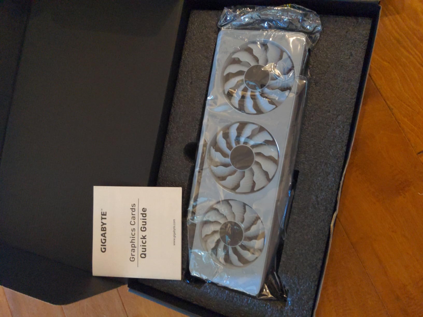 nVidia GeForce RTX 3090 Founders Edition Graphics Card customer photo 1
