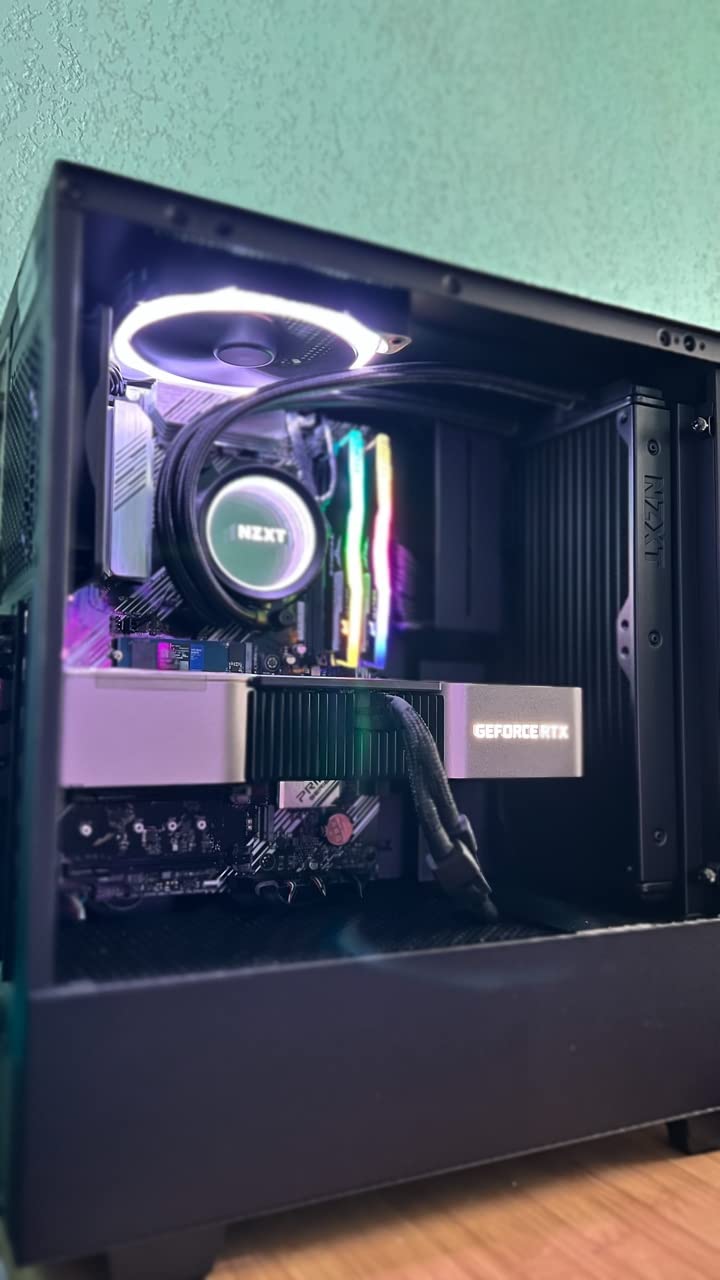nVidia GeForce RTX 3090 Founders Edition Graphics Card customer photo 2