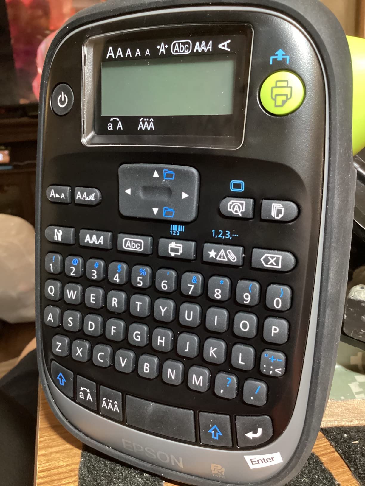LABELWORKS Epson LW-PX300VP Industrial Label Maker Kit - Case Included customer photo 1