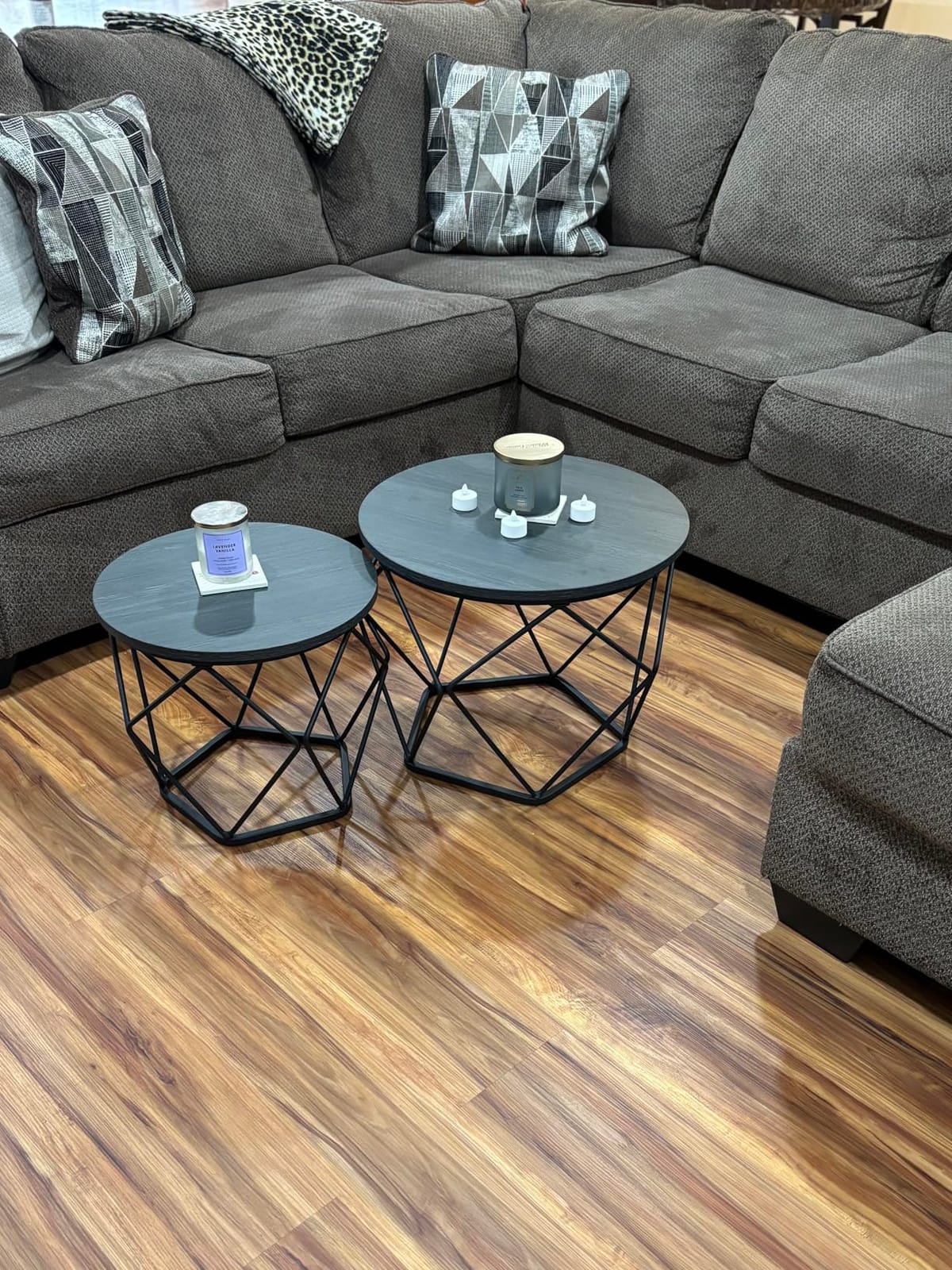 VASAGLE Small Round Coffee Table Set of 2, with Steel Frame customer photo 1