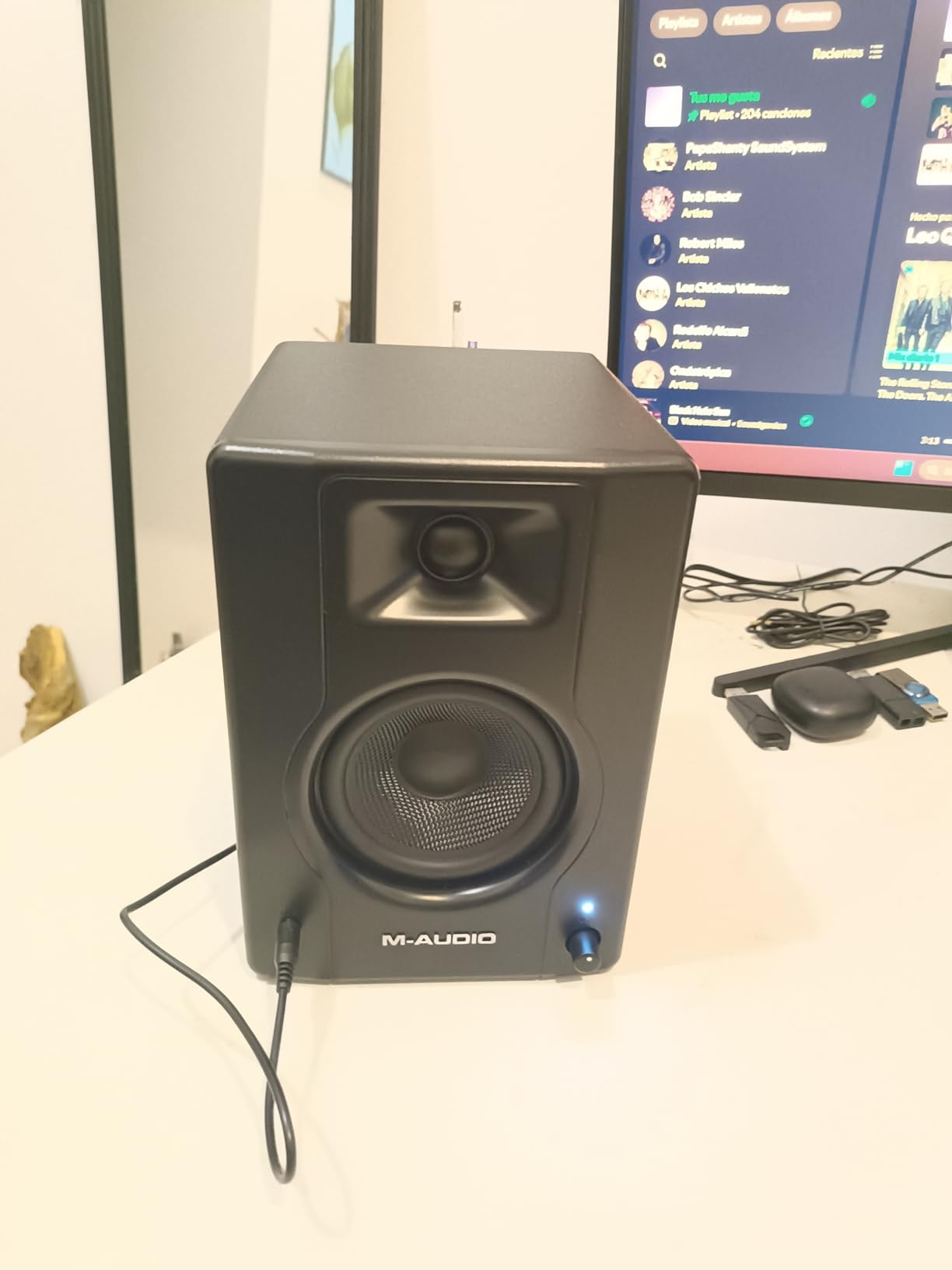 M-AUDIO BX4 4.5 inch Wired Studio Monitors Pair | Compact Wired Desktop Speakers for Recording, Mixing and Multimedia customer photo 1
