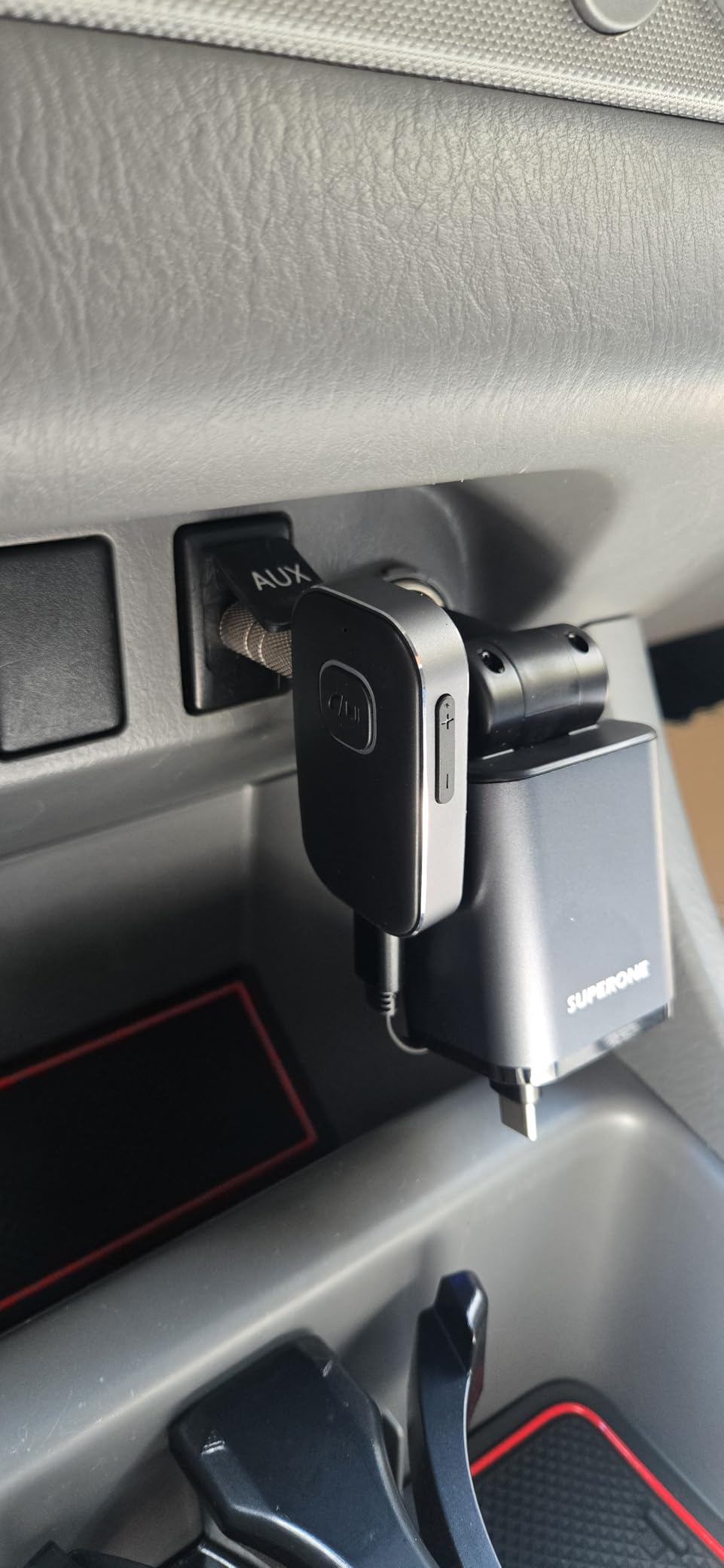 COMSOON Bluetooth Receiver for Car, 3.5mm AUX Bluetooth Car Adapter | Noise Cancelling, Wireless Audio Receiver for Home Stereo/Wired Headphones, Hands-Free Call, 16H Battery Life, Black+Silver customer photo 1