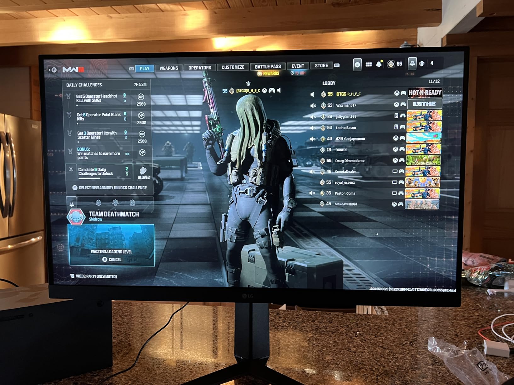 LG 32GN650-B Ultragear Gaming Monitor 32-Inch QHD (2560 x 1440) Display 165Hz Refresh Rate 1ms MBR HDR 10 sRGB 95% Color Gamut AMD FreeSync - Black customer photo 2