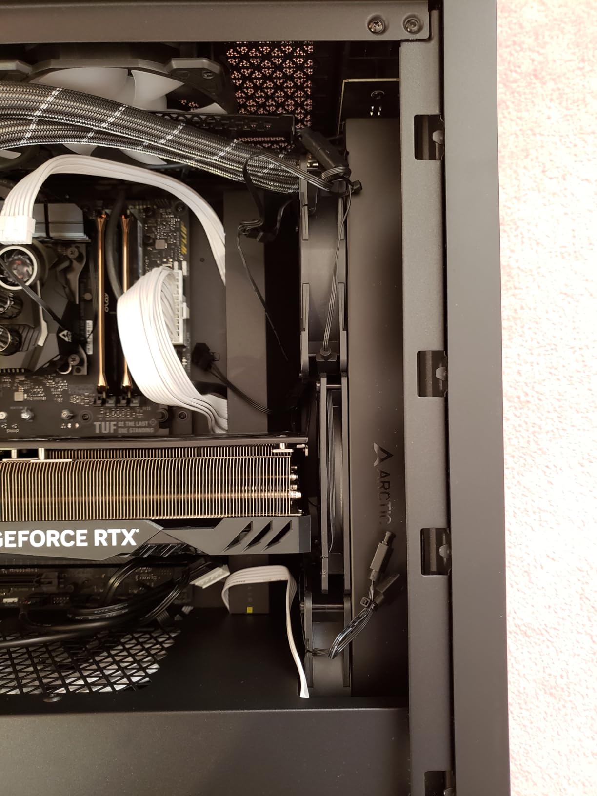 ARCTIC P12 Slim PWM PST - PC Fan, 120 mm Fan, Pressure-optimised customer photo 2