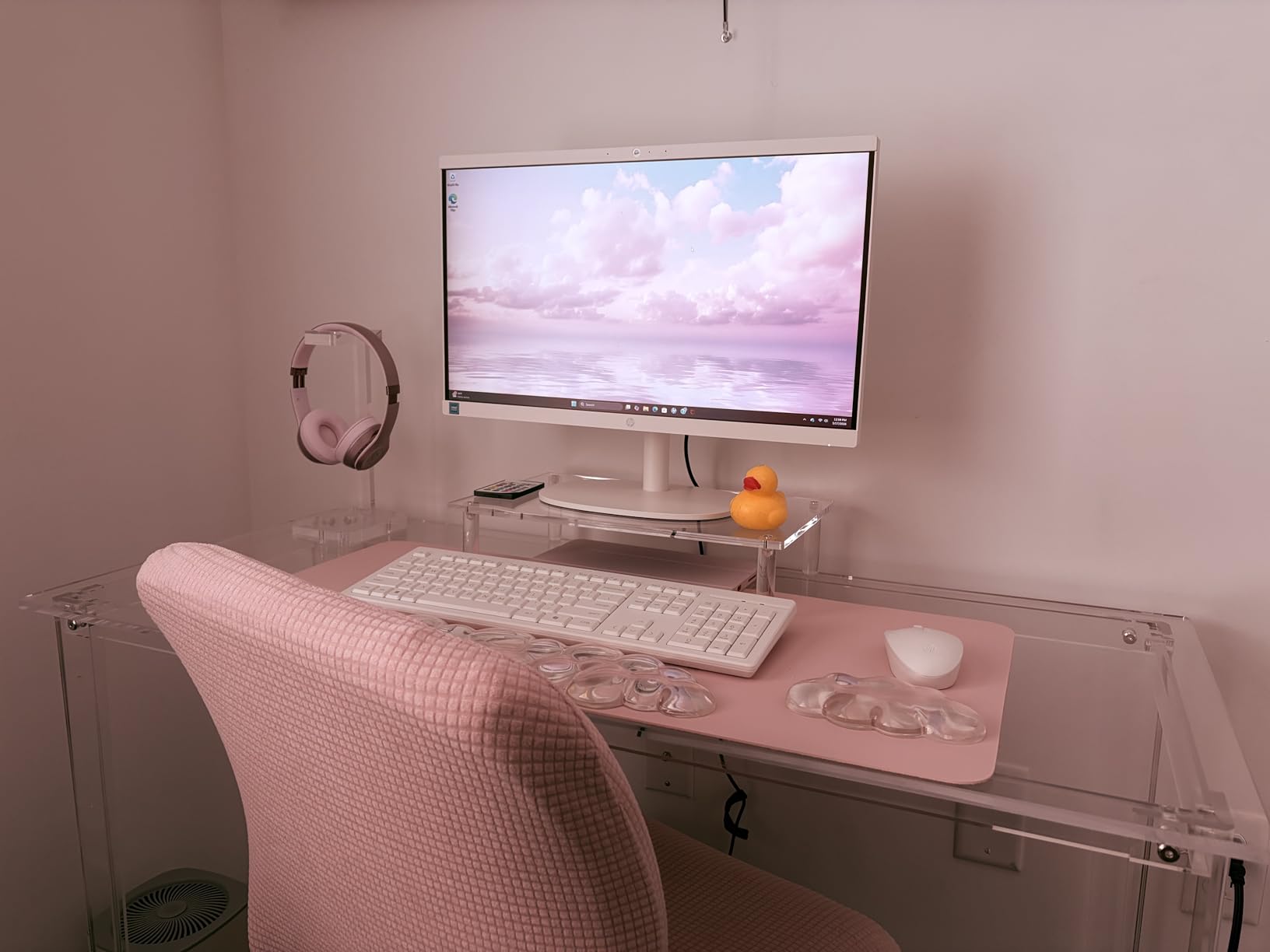 Hsurbtra Desk Pad, 30