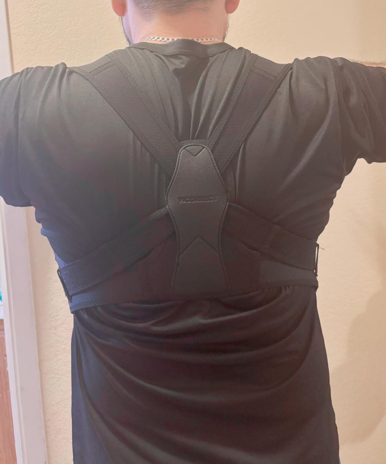 Vicorrect Posture Corrector for Women and Men, Adjustable Upper Back Brace for Clavicle Support and Providing Pain Relief from Neck, Shoulder, and Upper Back (S/M) customer photo 1