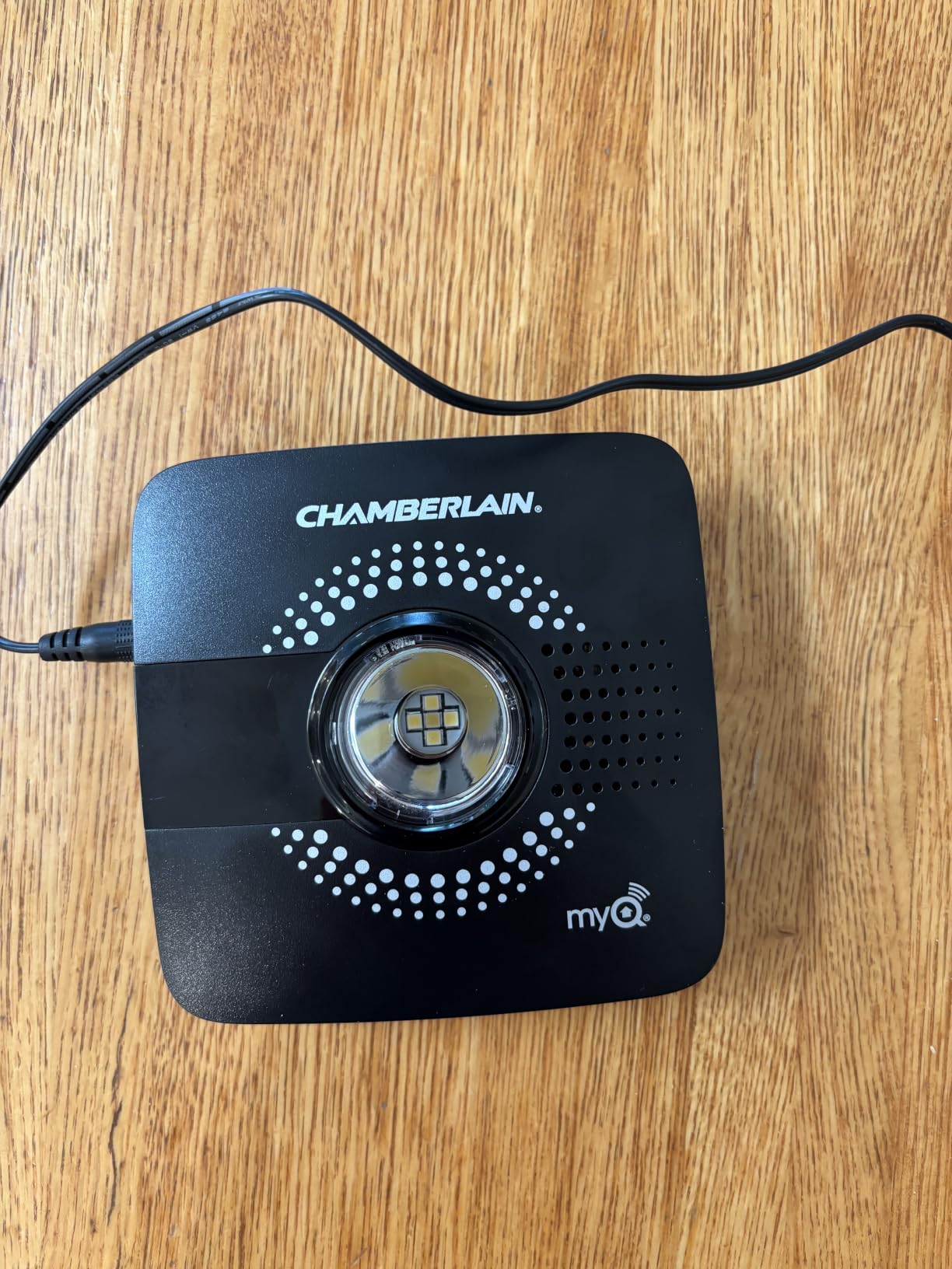 Chamberlain MyQ Wi-Fi Smart Garage Door Hub - Model Number MYQ-G0302 - Model Number MYQ-G0301 customer photo 1