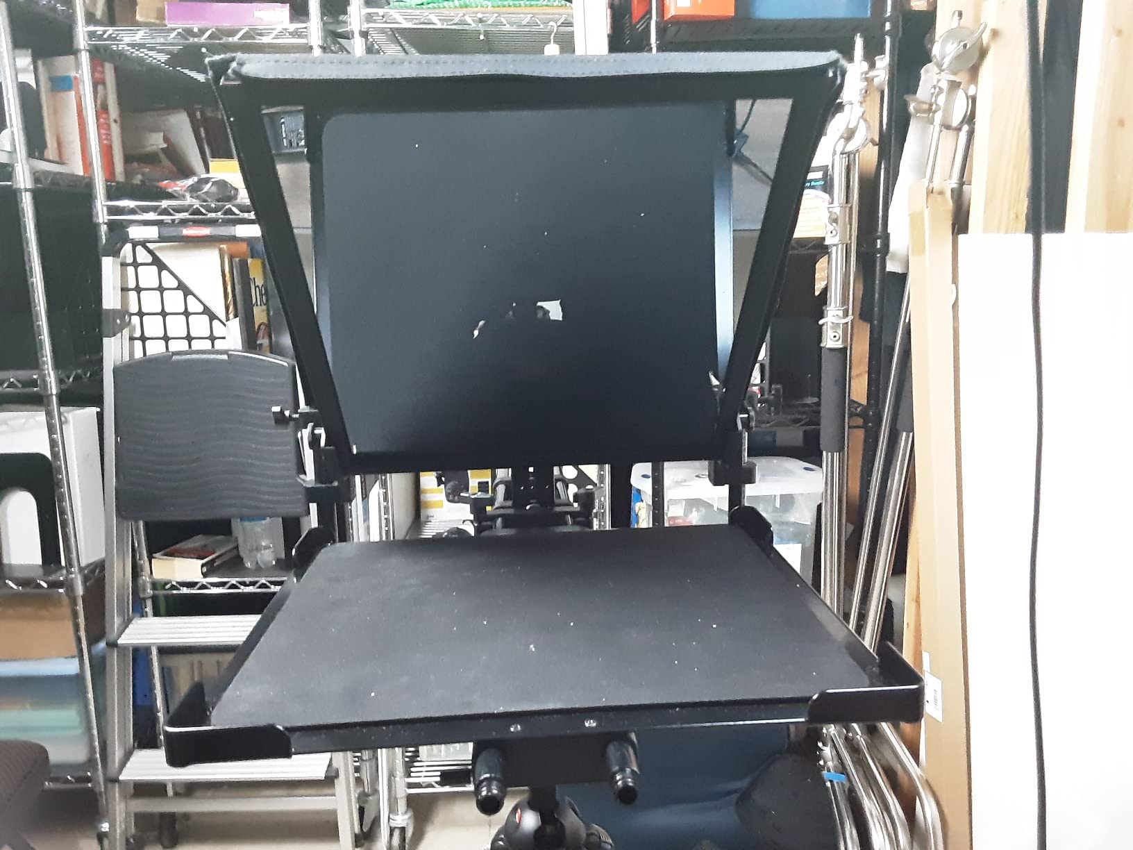 Glide Gear TMP 1000 Teleprompter - All Camera & Smartphones, Tablets - 17