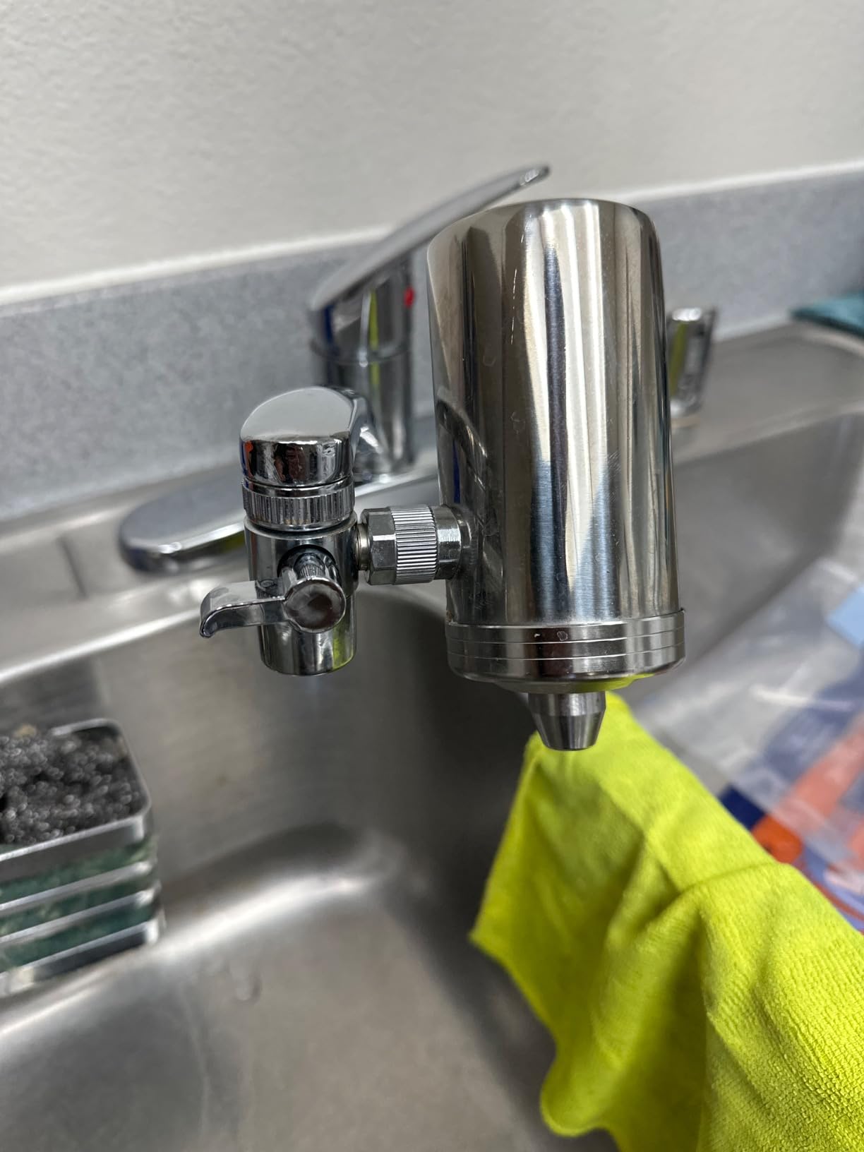 1200 Gallons Faucet Water Filter, 2.2 GPM Outlet Flow Rate Tap Water Filter, Six Improvements Water Faucet Filtration System, Removes Chlorine, Lead, Sediments, Bad Taste and More customer photo 2