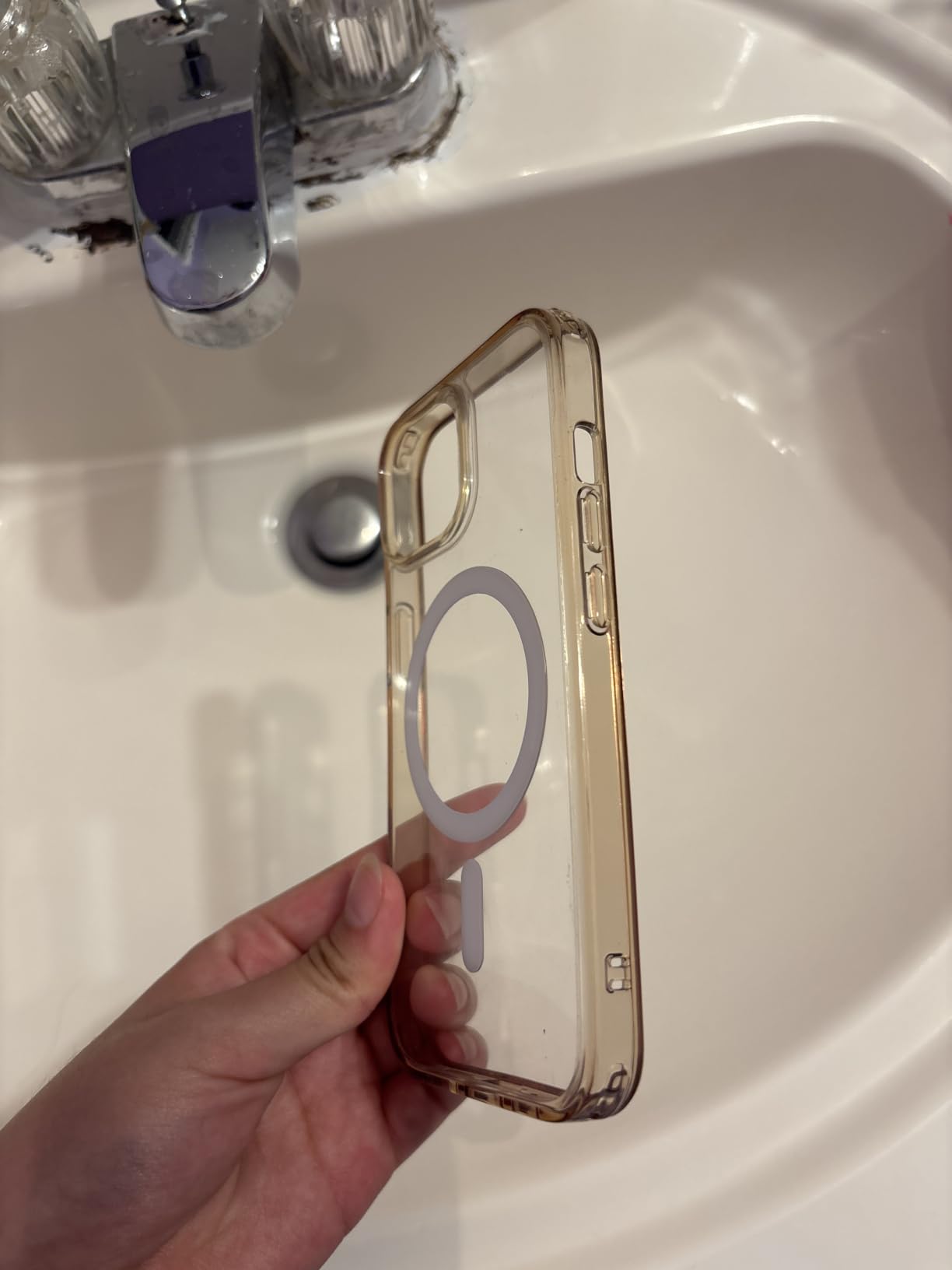 ESR for iPhone 14/13 Case for MagSafe, Anti-Yellowing, Clear | Ultra Slim, 3X Military-Grade Drop Protection, Magnetic Phone Case, Impact Absorbing, Resists Scratches customer photo 2