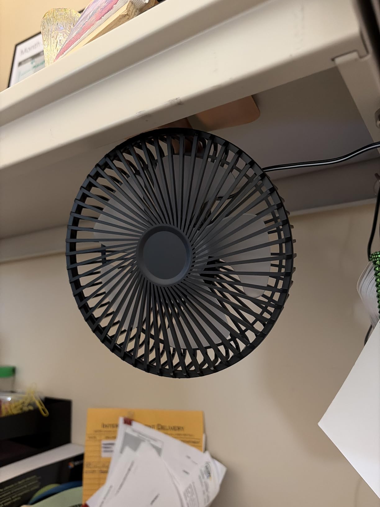 SLENPET 6-inch USB Small Desk Fan, 4 Speeds, Powerful Desktop Table Fan customer photo 1