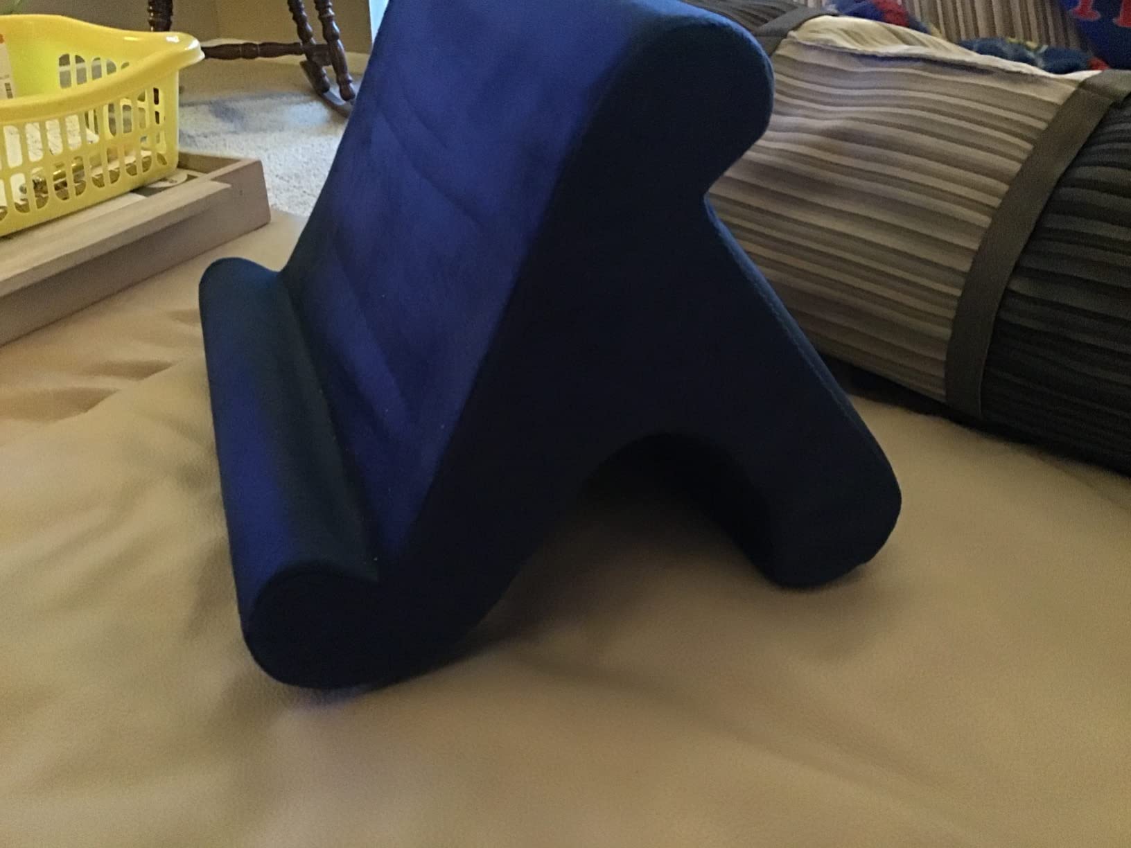 SAMHOUSING Tablet Pillow Stand Holder Dock for Bed with 3 Viewing Angles, Compatible with All Tablets,Phones and iPad Pro 9.7, 10.5,12.9 Air Mini 4 3, Kindle, E-Reader and Books(Navy) customer photo 2