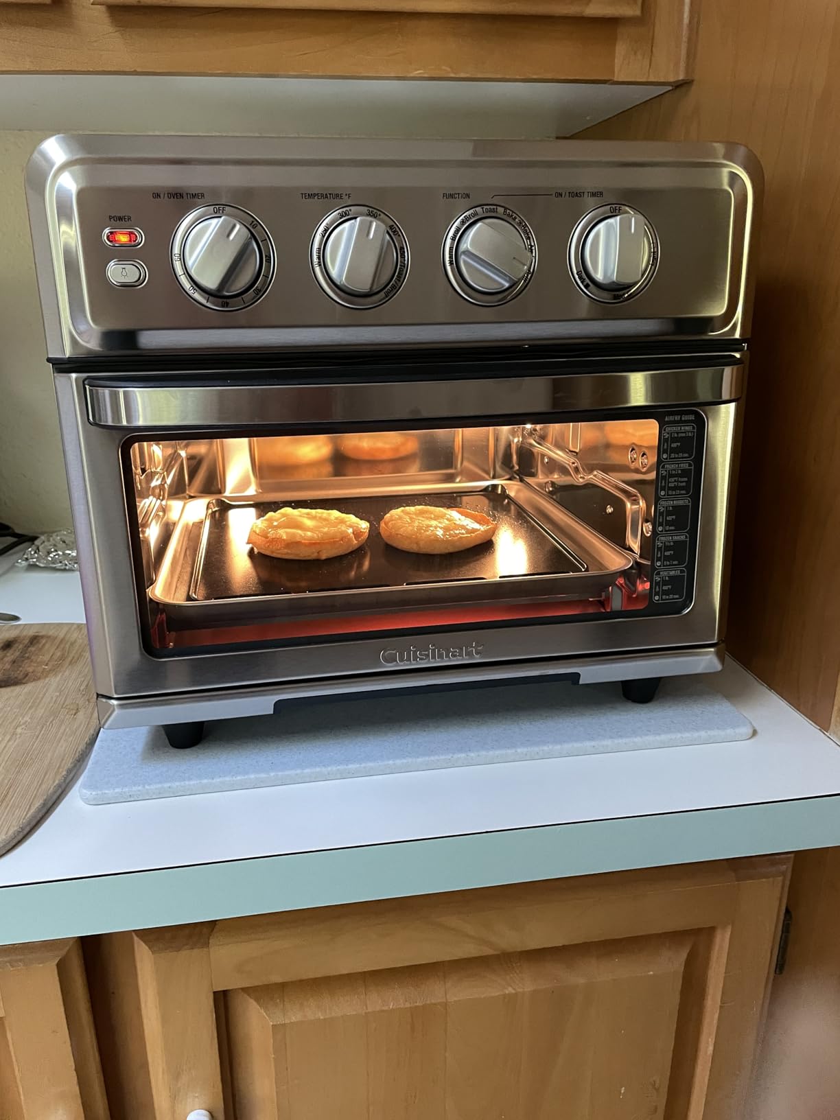Cuisinart Air Fryer Toaster Oven, 1800W, 8-in-1 with Air Fry, Convection, Broil & Warm, 0.6 Cubic Feet, 60-Minute Timer, TOA-70NAS, Stainless Steel customer photo 1