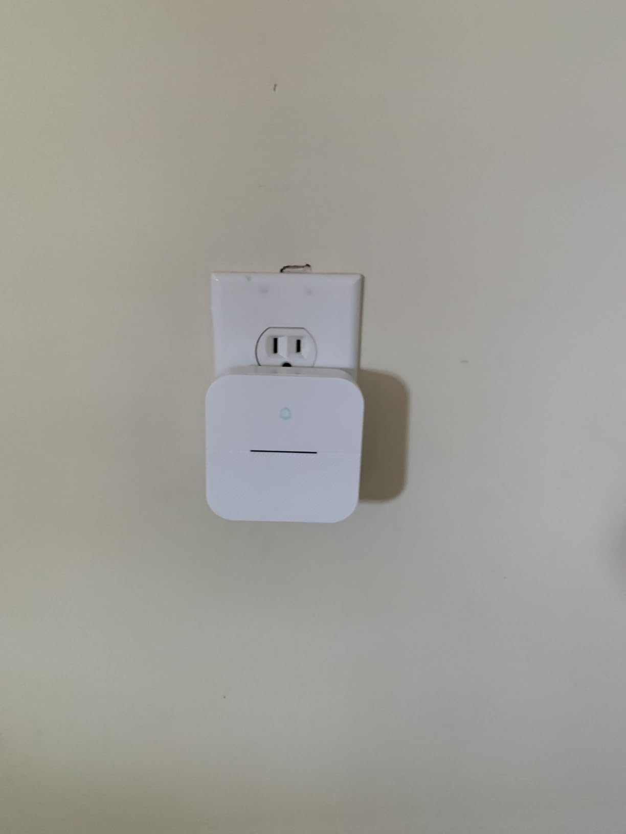 AIDA Lighted Wireless Doorbell for Home, Waterproof Battery Doorbell Wireless 1,000ft Range, 5 Volume Levels with 58 Chimes & LED Flash on Receiver (White, 2 Buttons & 2 Receivers) customer photo 2